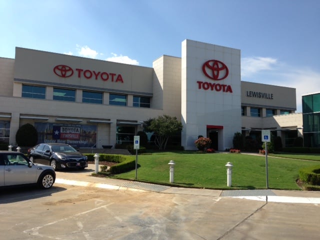 Lone Star Toyota of Lewisville in Lewisville, TX 75067
