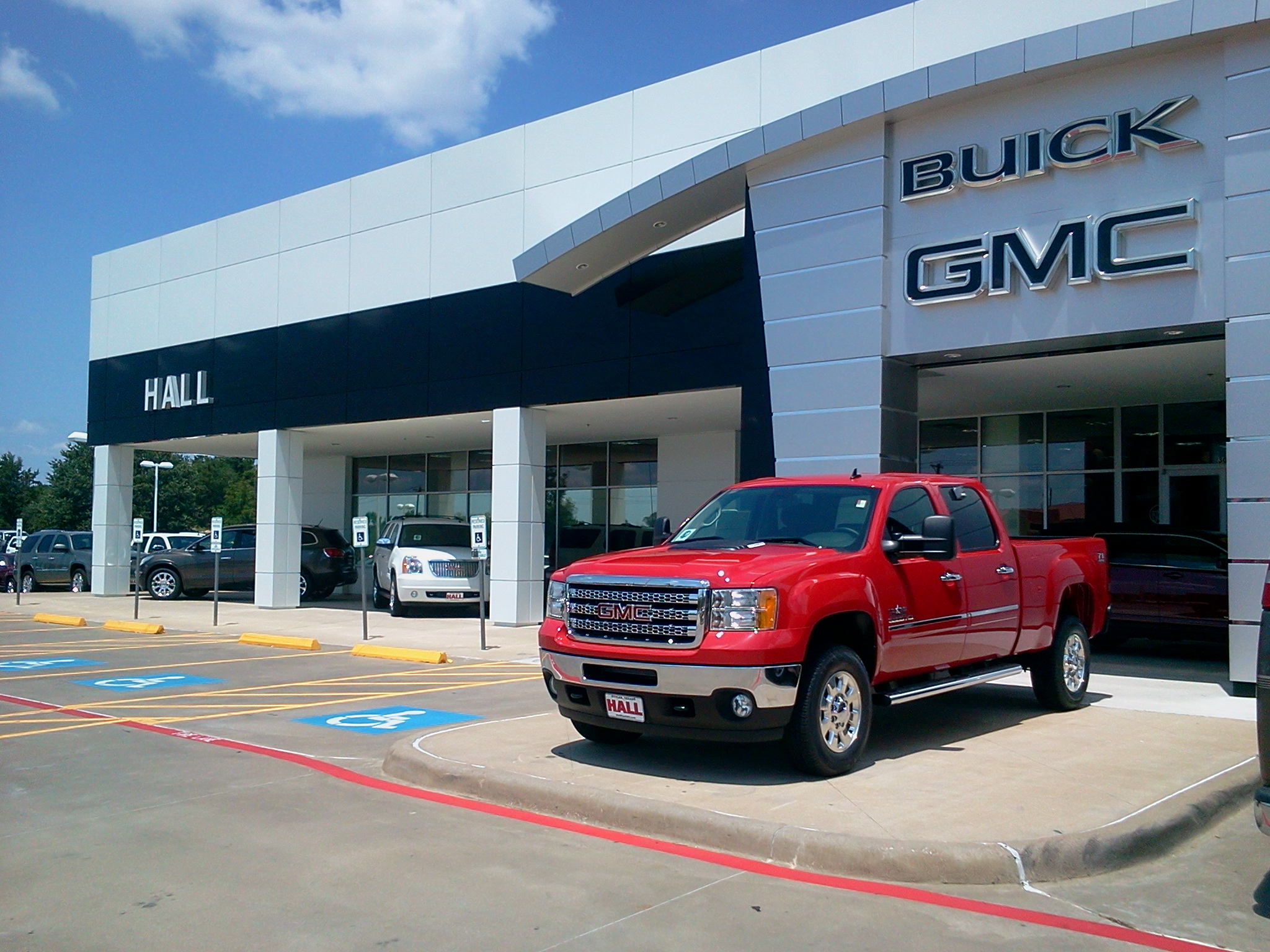 Hall Buick GMC in Tyler, TX 75701