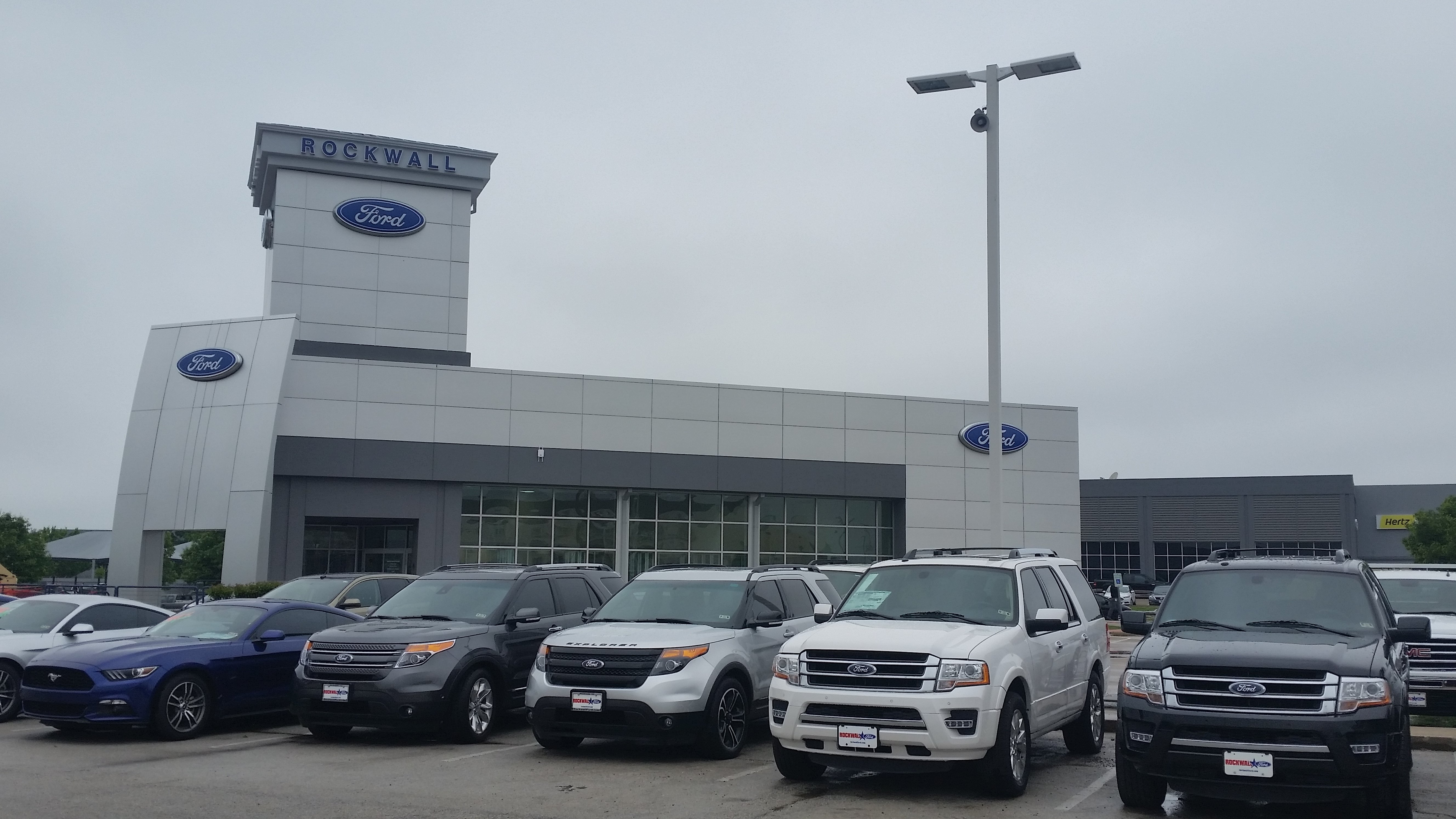 Rockwall Ford in Rockwall, TX 75087