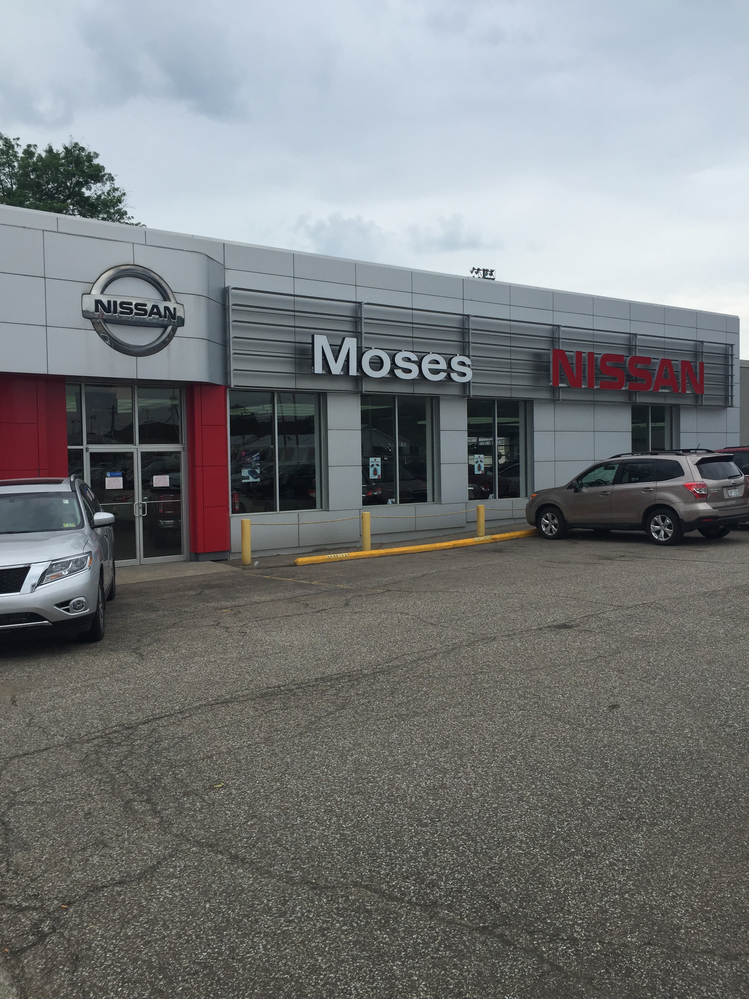 Moses Nissan in St. Albans, WV 25177