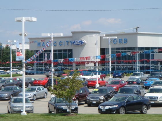 Magic City Ford Roanoke in Roanoke, VA 24016