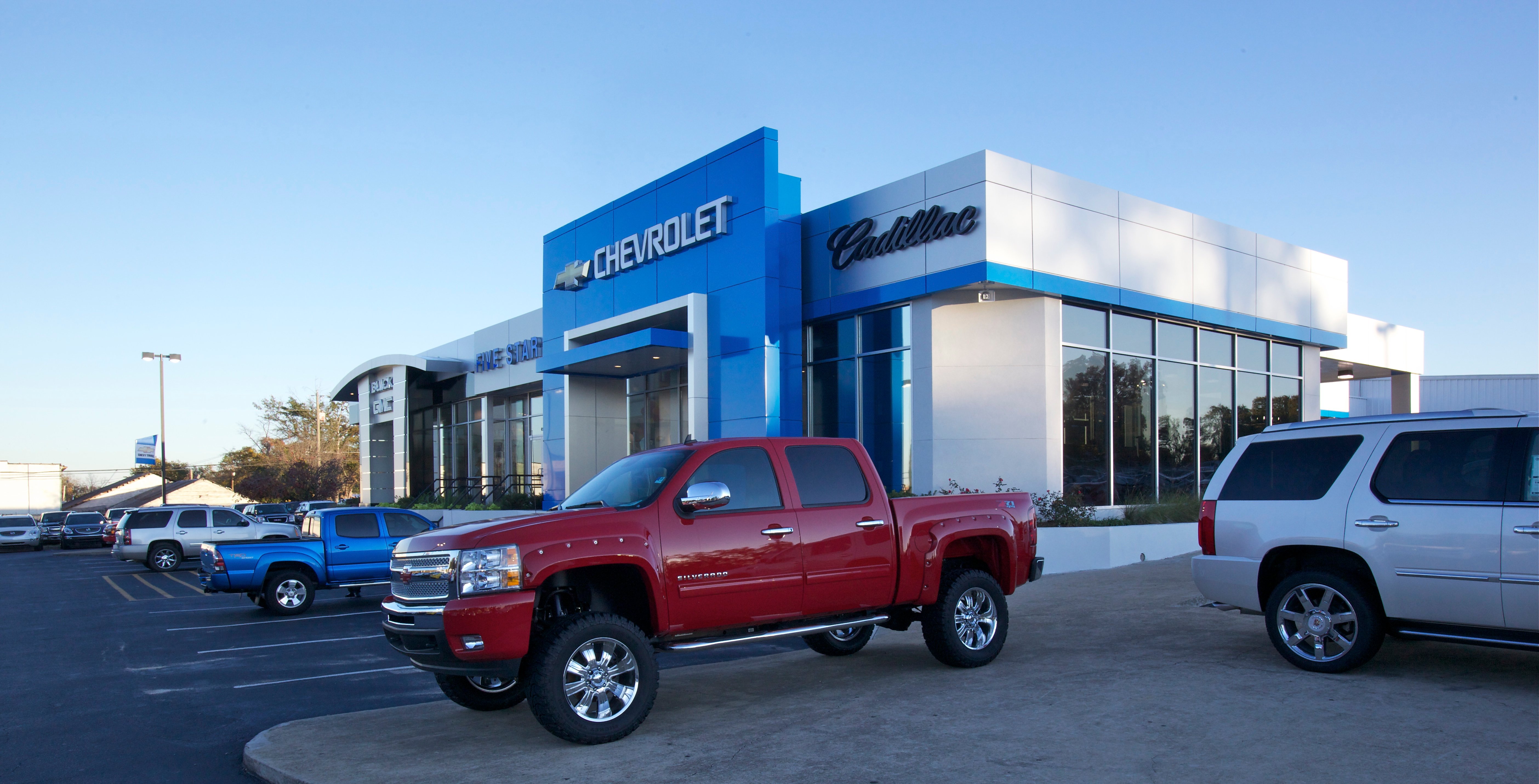 Five Star Chevrolet Cadillac GMC in Warner Robins, GA 31093