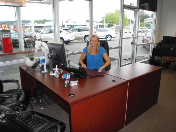 Platinum Wholesale Auto, Inc. in Woodinville, WA 98004