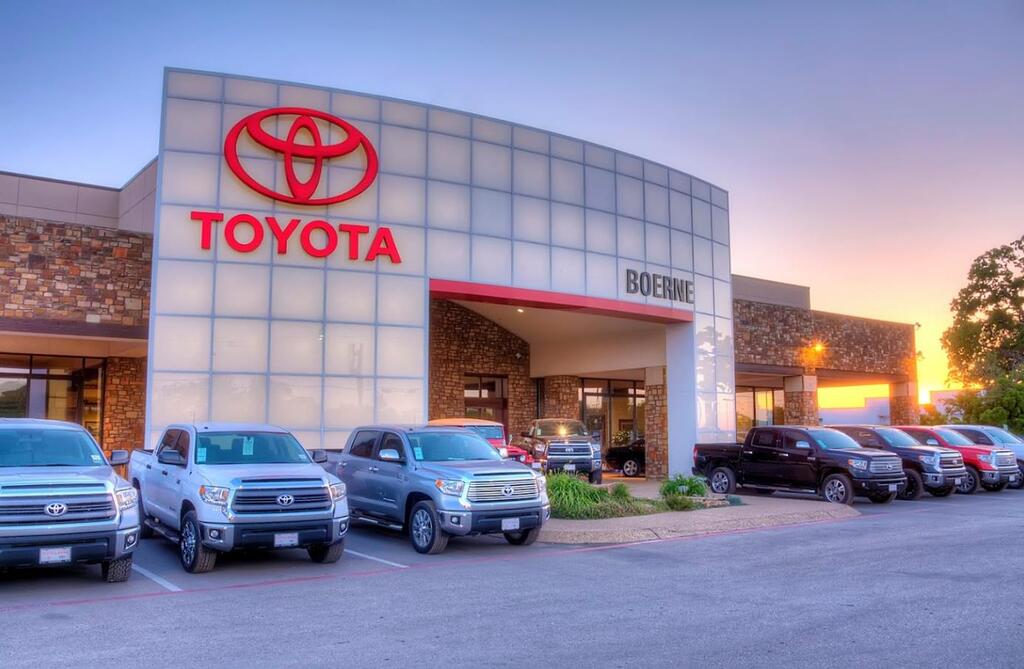 Vic Vaughan Toyota of Boerne | Boerne, TX 78006
