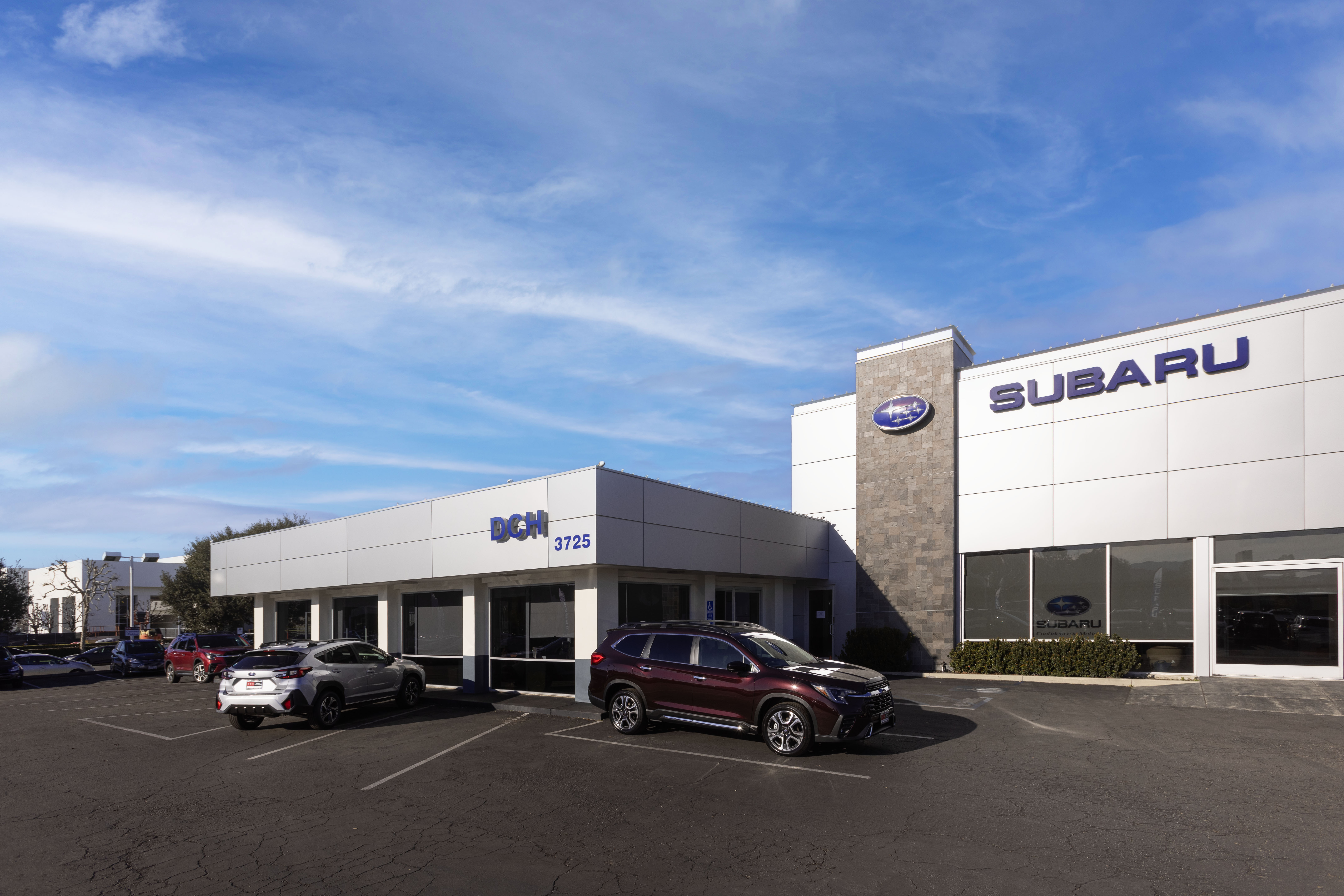 DCH Subaru of Thousand Oaks in Westlake Village, CA 91362