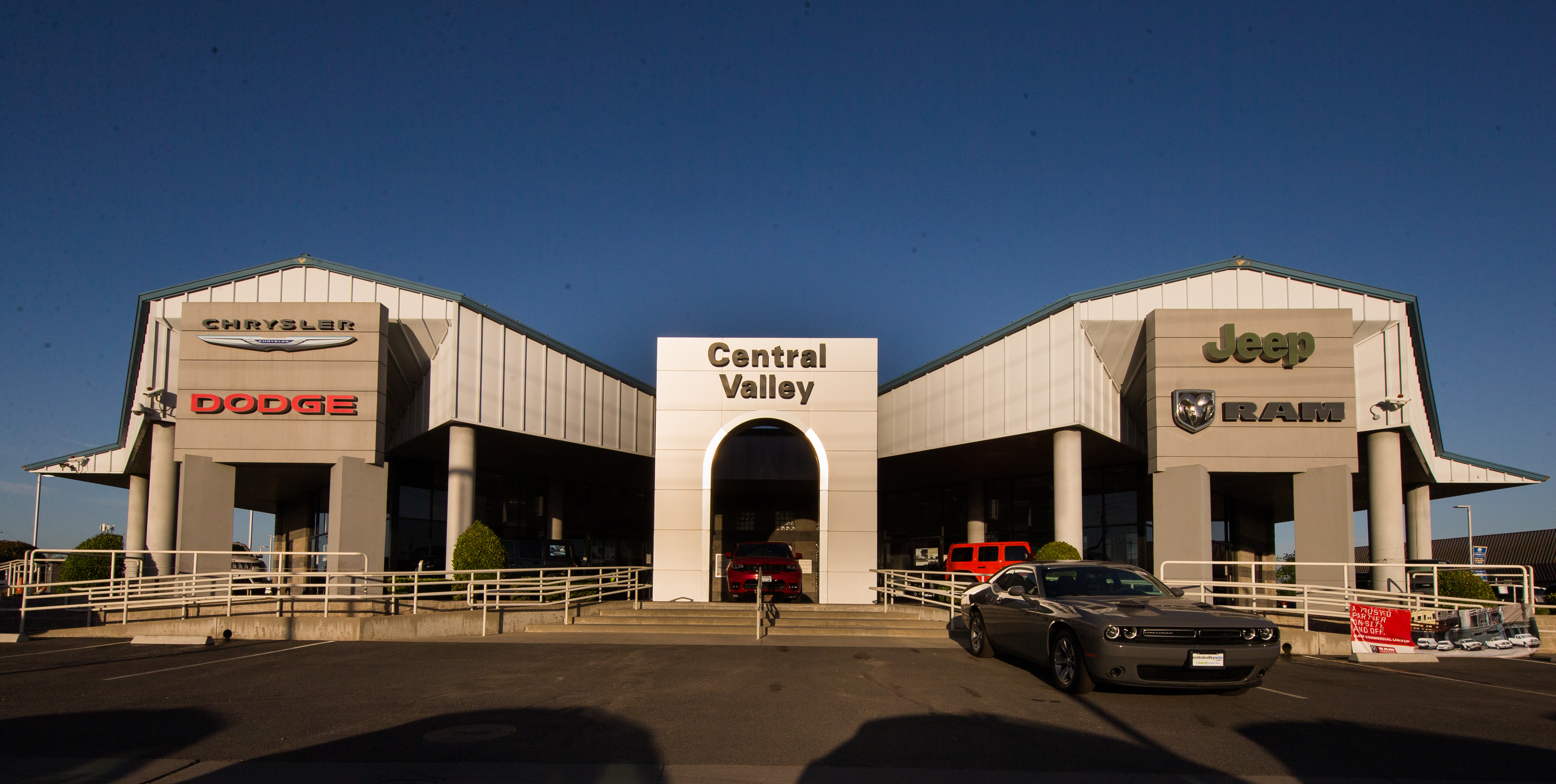 Central Valley Chrysler Jeep Dodge RAM in Modesto, CA 95356