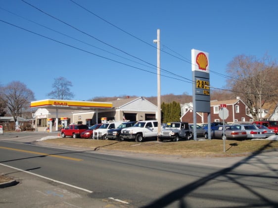 Riverside Motorcars of Derby in Derby, CT 06418