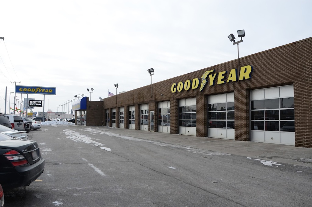 Levin Tire & Service Center - Highland | Highland, IN 46322