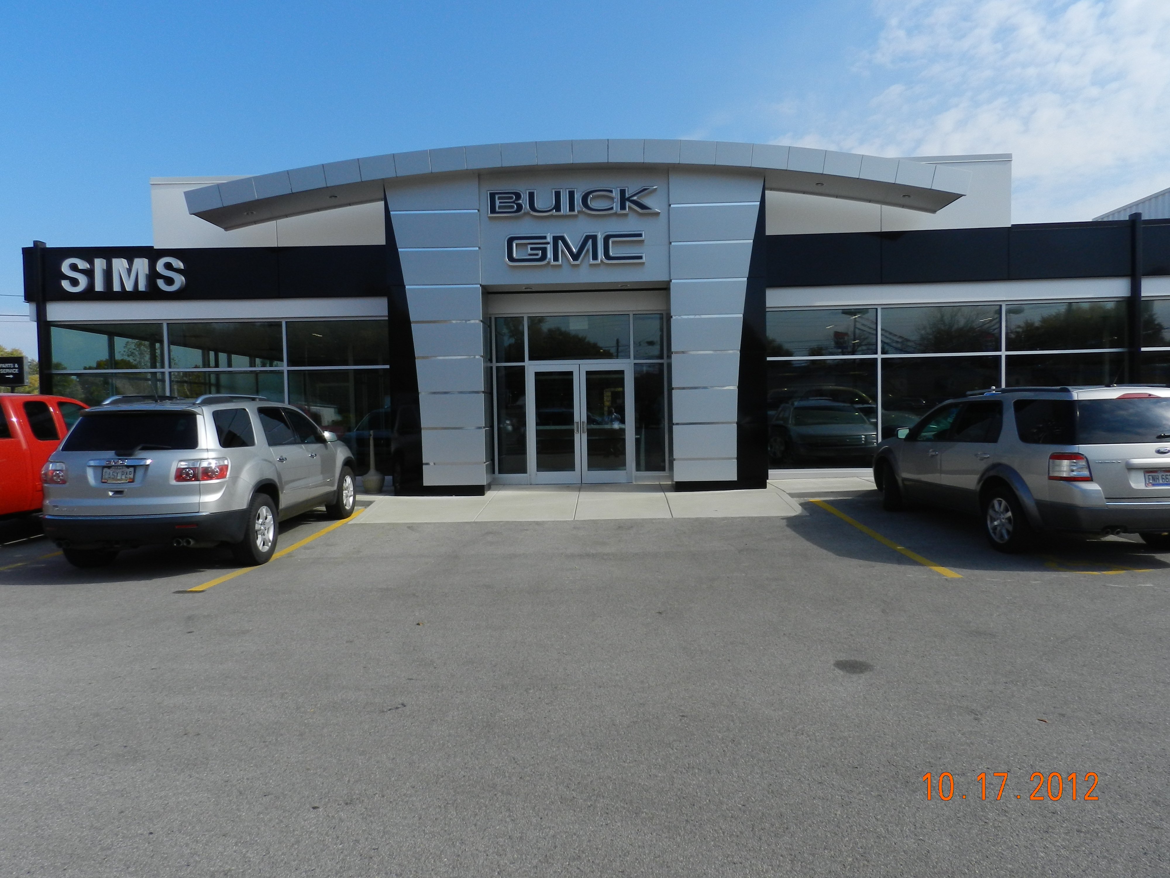 Sims Buick GMC in Warren, OH 44483