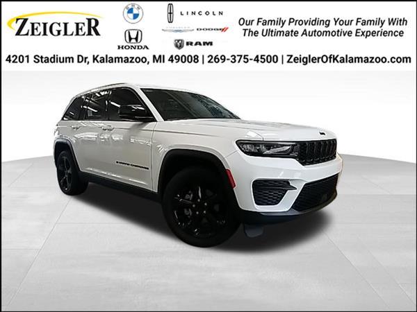 2023 Jeep Grand Cherokee Altitude for Sale