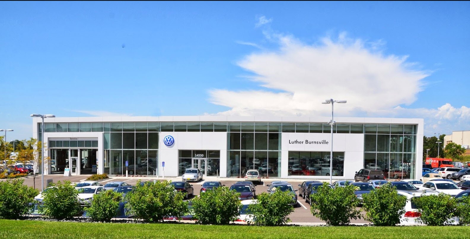 Luther Burnsville Volkswagen in Burnsville, MN 55306