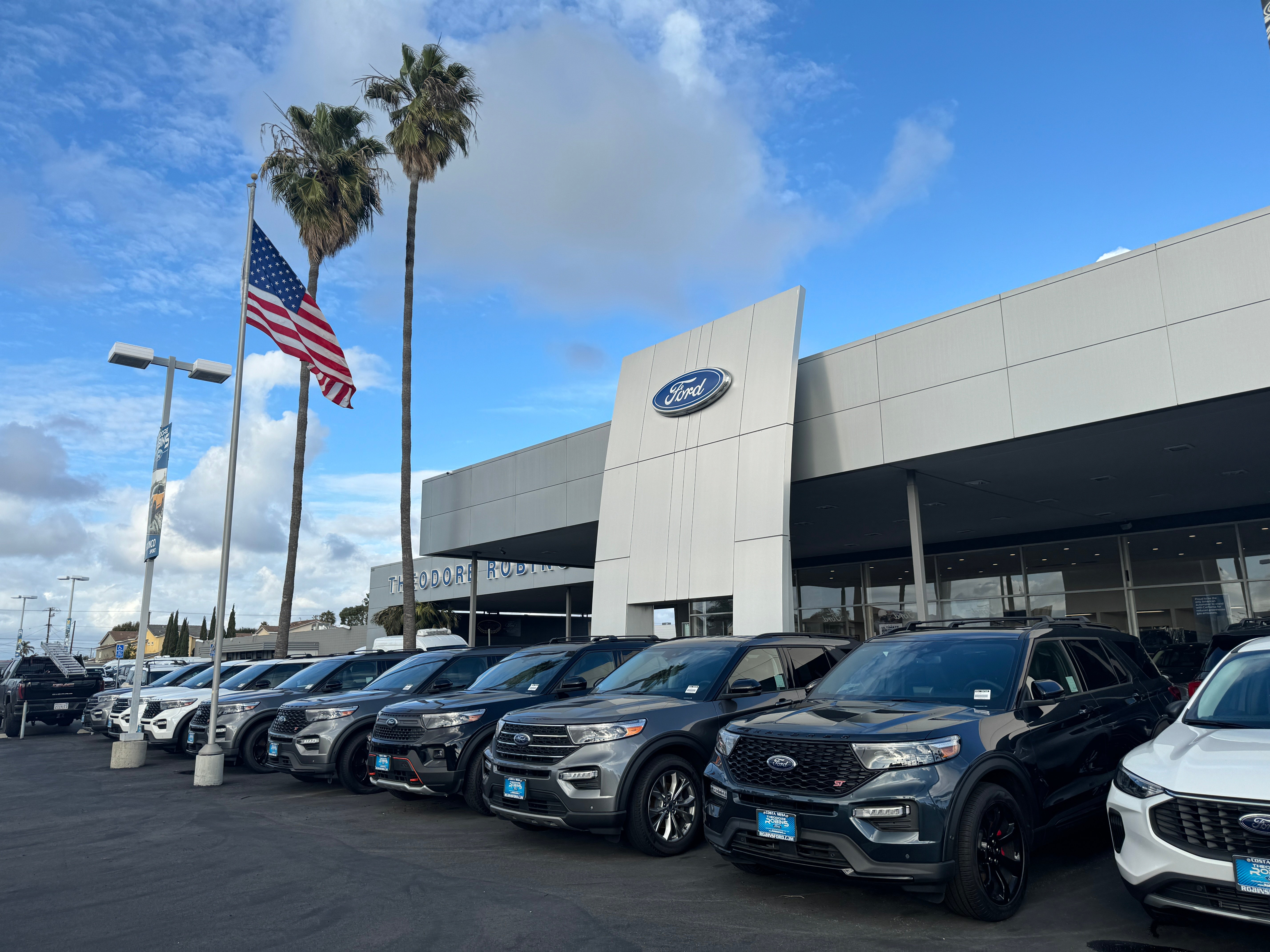 Theodore Robins Ford in Costa Mesa, CA 92628
