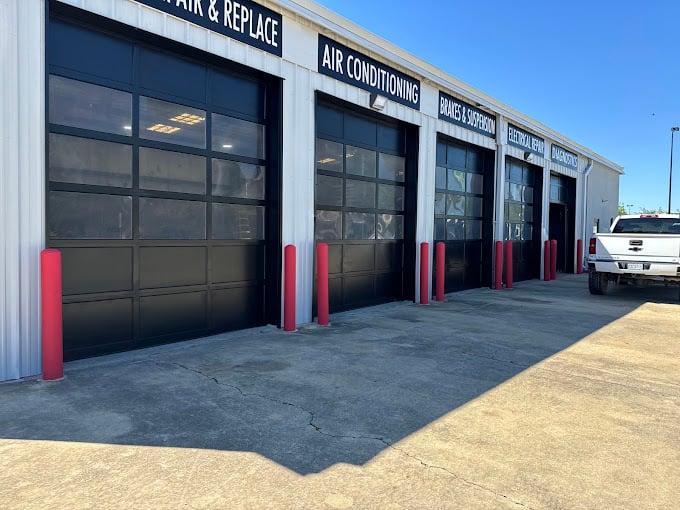 Ultimate Automotive- Gause Blvd. East | Slidell, LA 70461