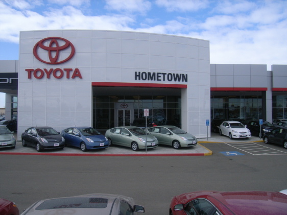 Hometown Toyota in Ontario, OR 97914