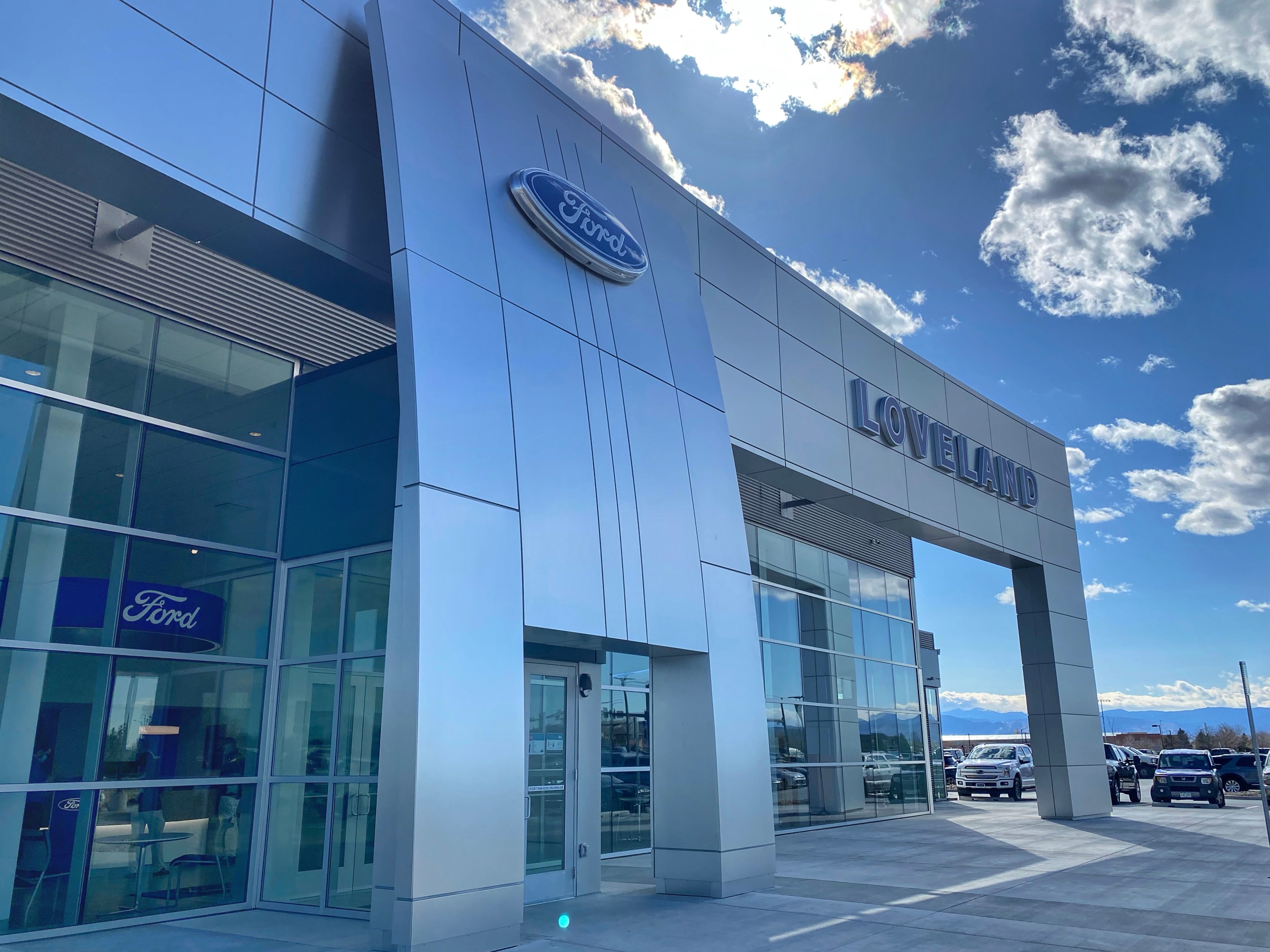Loveland Ford Lincoln in Loveland, CO 80537
