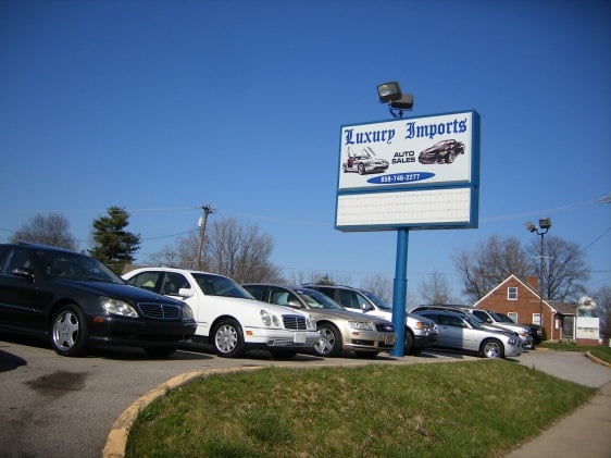 Luxury Imports Auto Sales in Florence, KY 41042