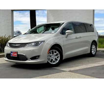 2020 Chrysler Pacifica Touring for Sale