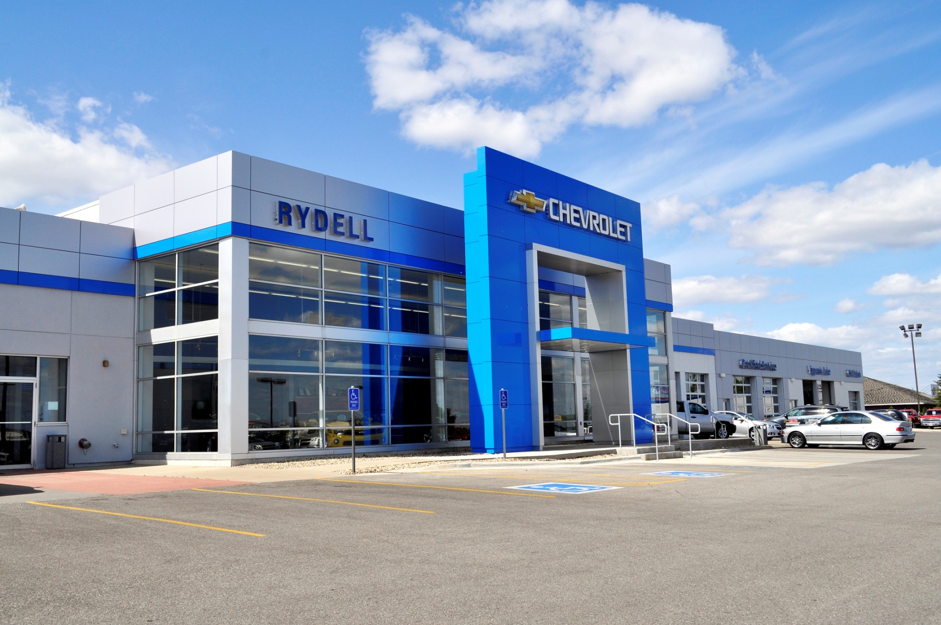 Rydell Chevrolet in Waterloo, IA 50702