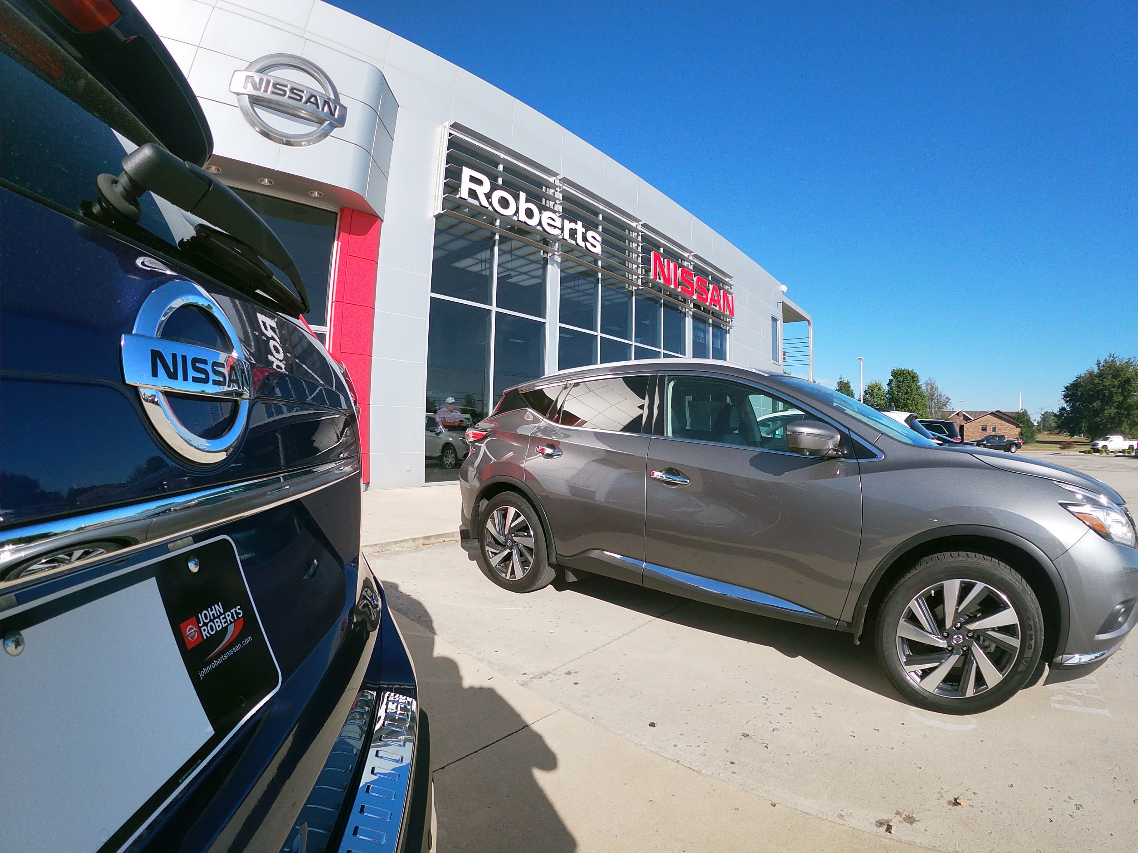 John Roberts Nissan in Manchester, TN 37355
