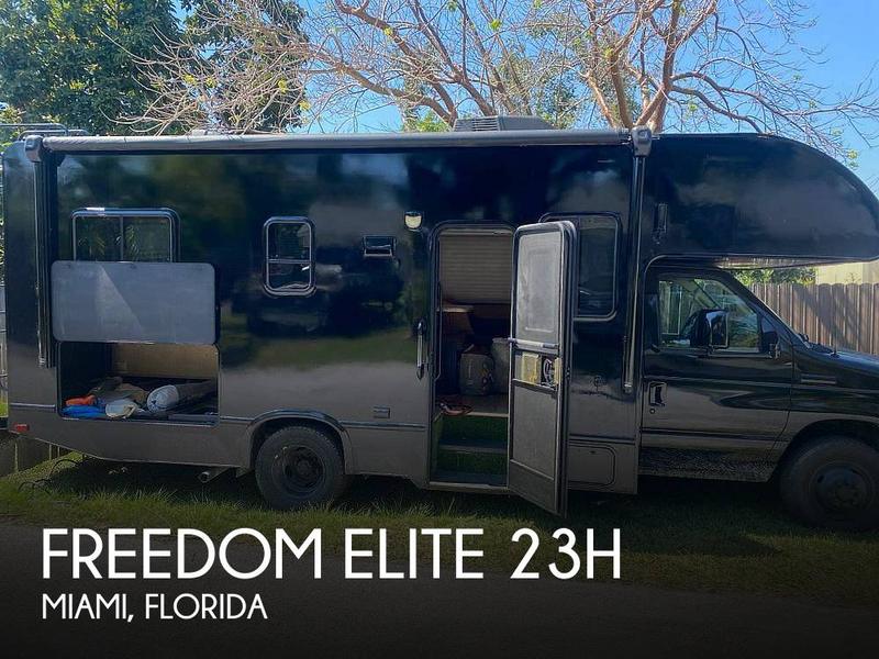 Keystone Freedom Elite 23H Class C 2015 for Sale