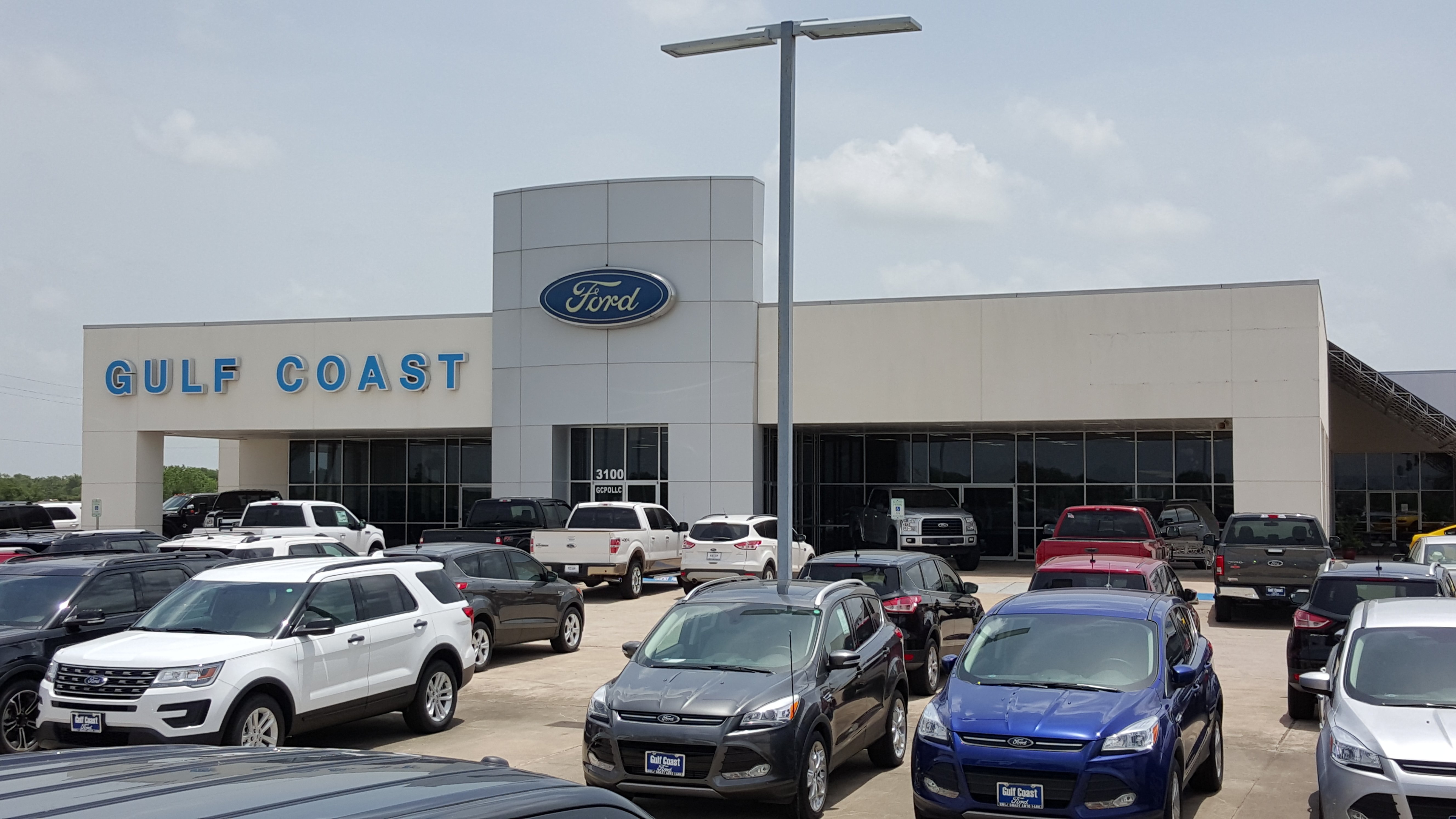 Gulf Coast Nissan Toyota in Angleton, TX 77515