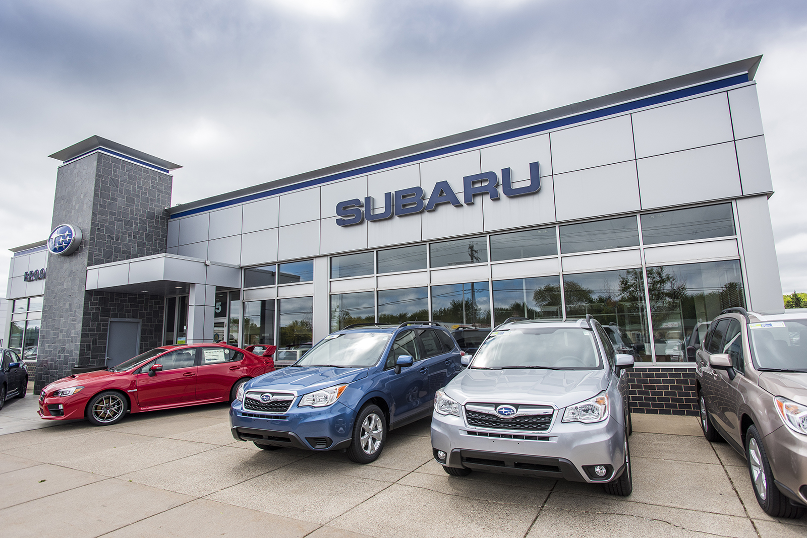 Morrie's Brooklyn Park Subaru in Minneapolis, MN 55445