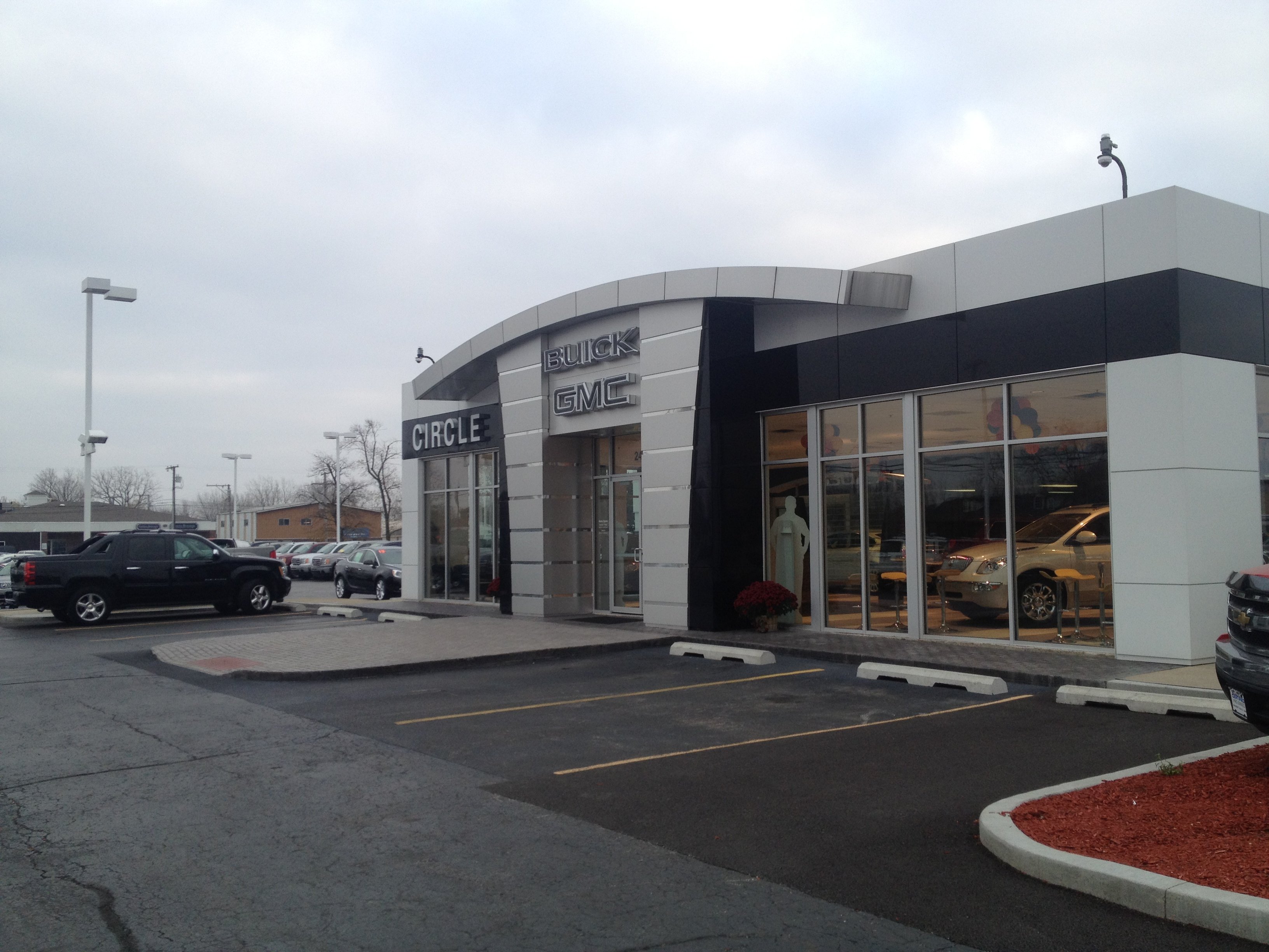 Circle Buick GMC in Highland, IN 46322