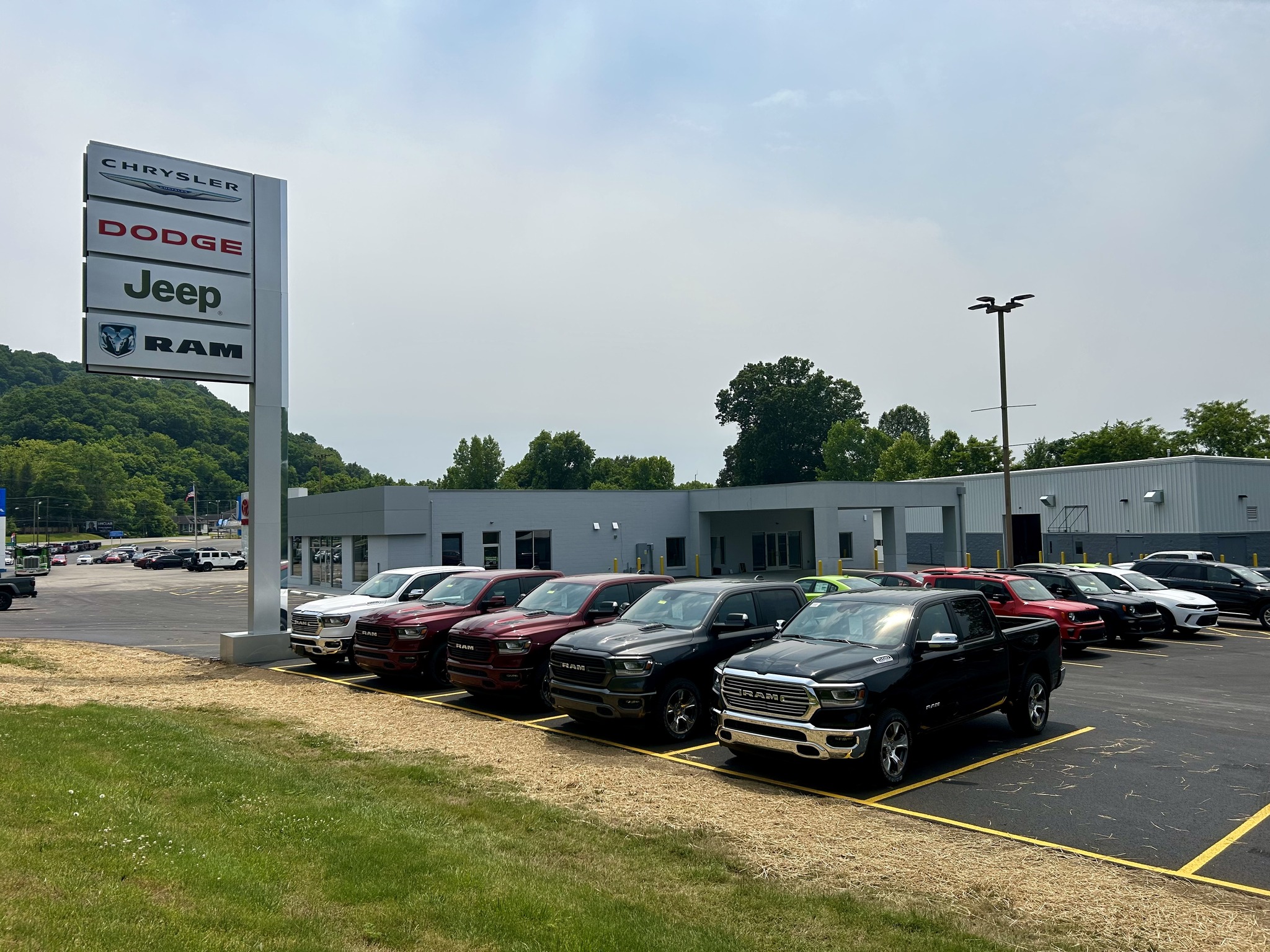 Glockner Chrysler Dodge Jeep Ram of Portsmouth in Portsmouth, OH 45662