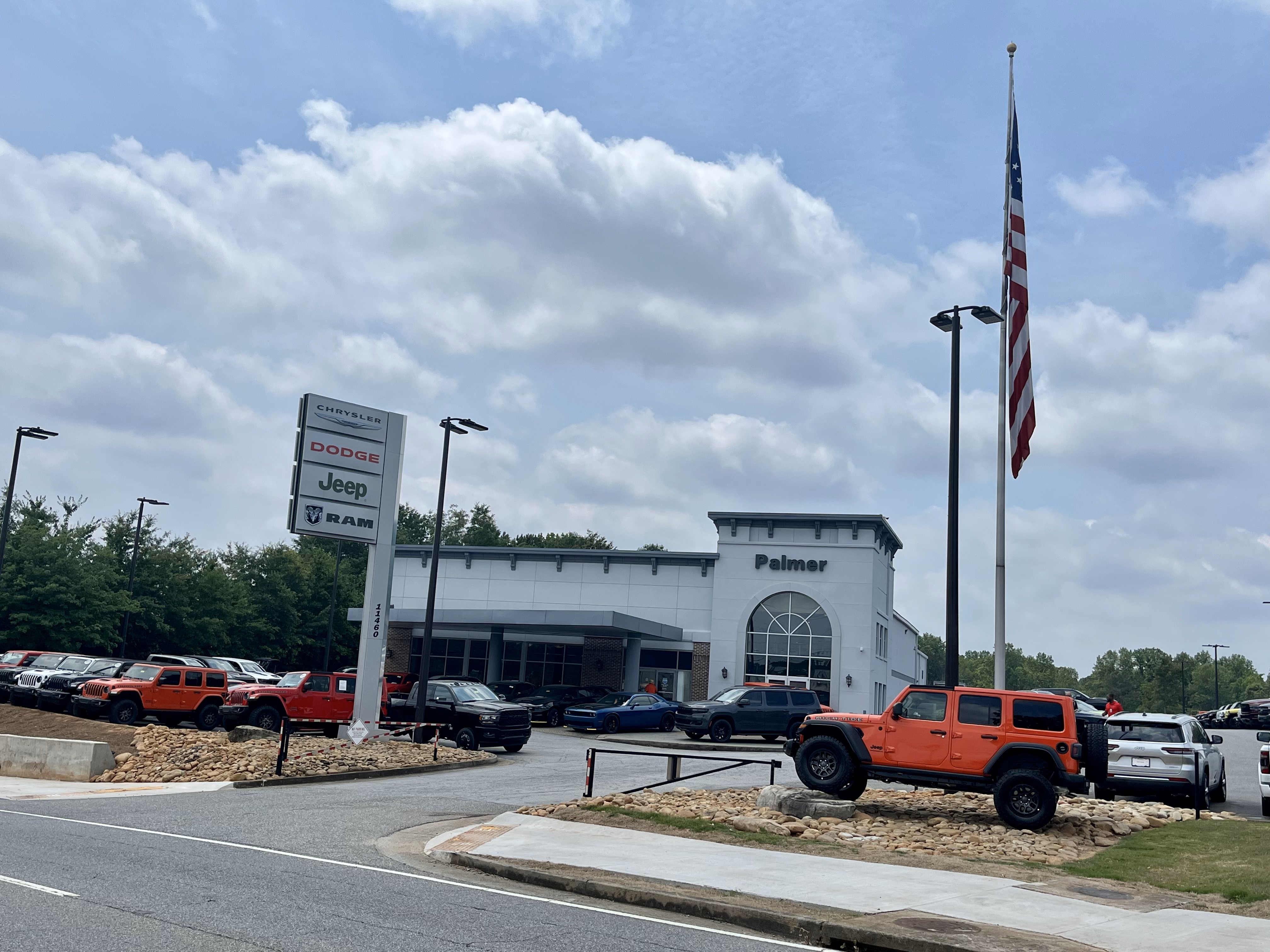 Palmer Dodge Chrysler Jeep Ram in Roswell, GA 30076