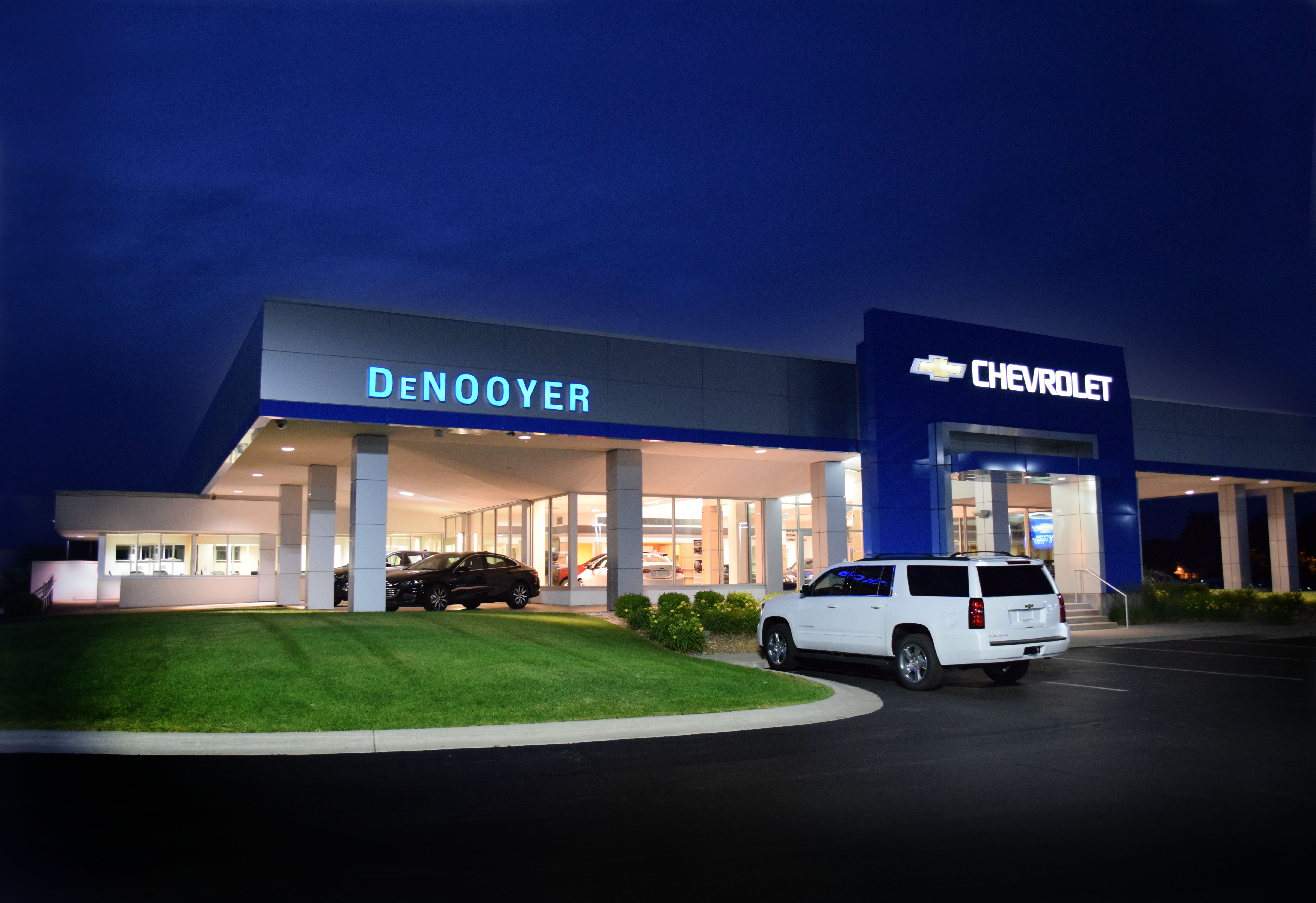 DeNooyer Chevrolet in Kalamazoo, MI 49009