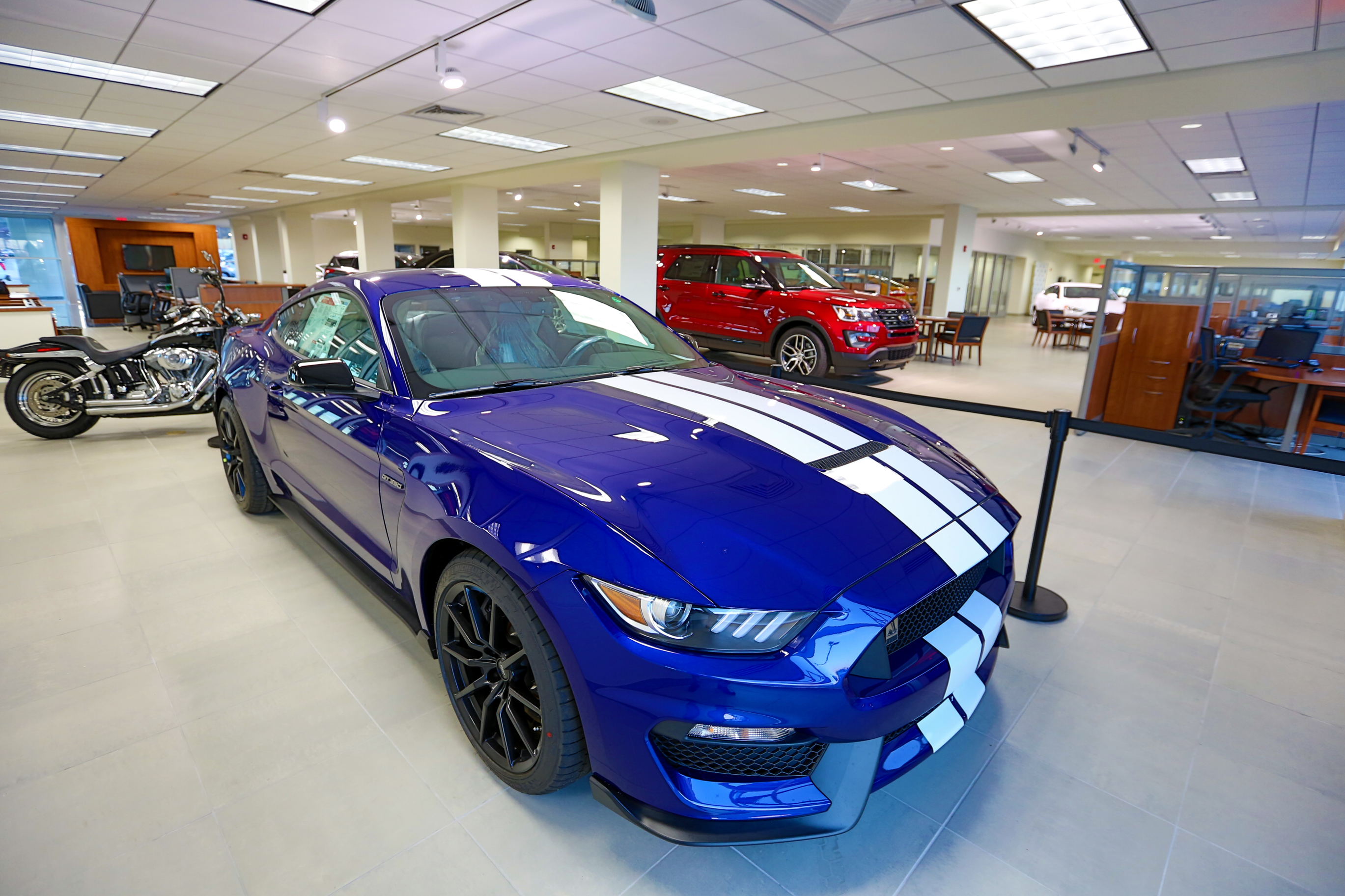 Lasco Ford in Fenton, MI 48430
