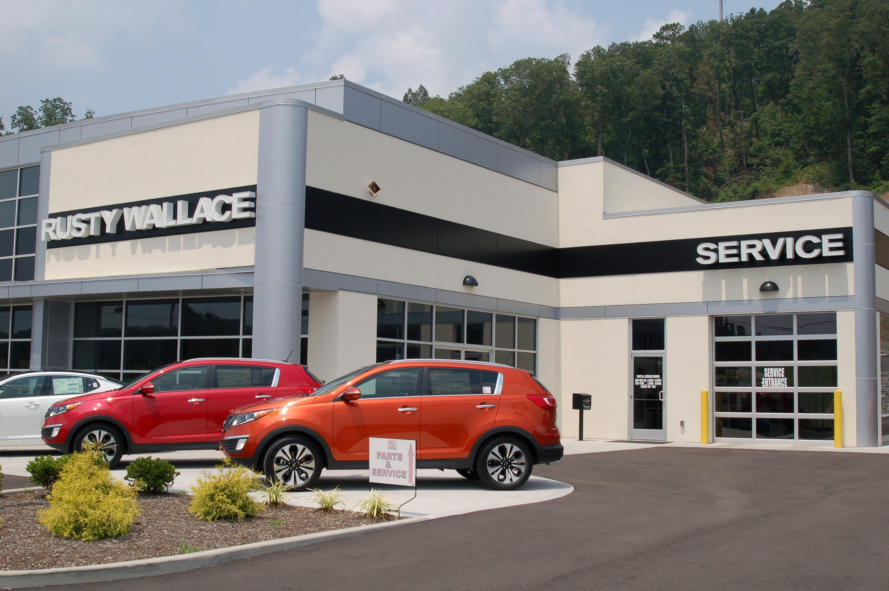 Rusty Wallace Kia in Knoxville, TN 37912