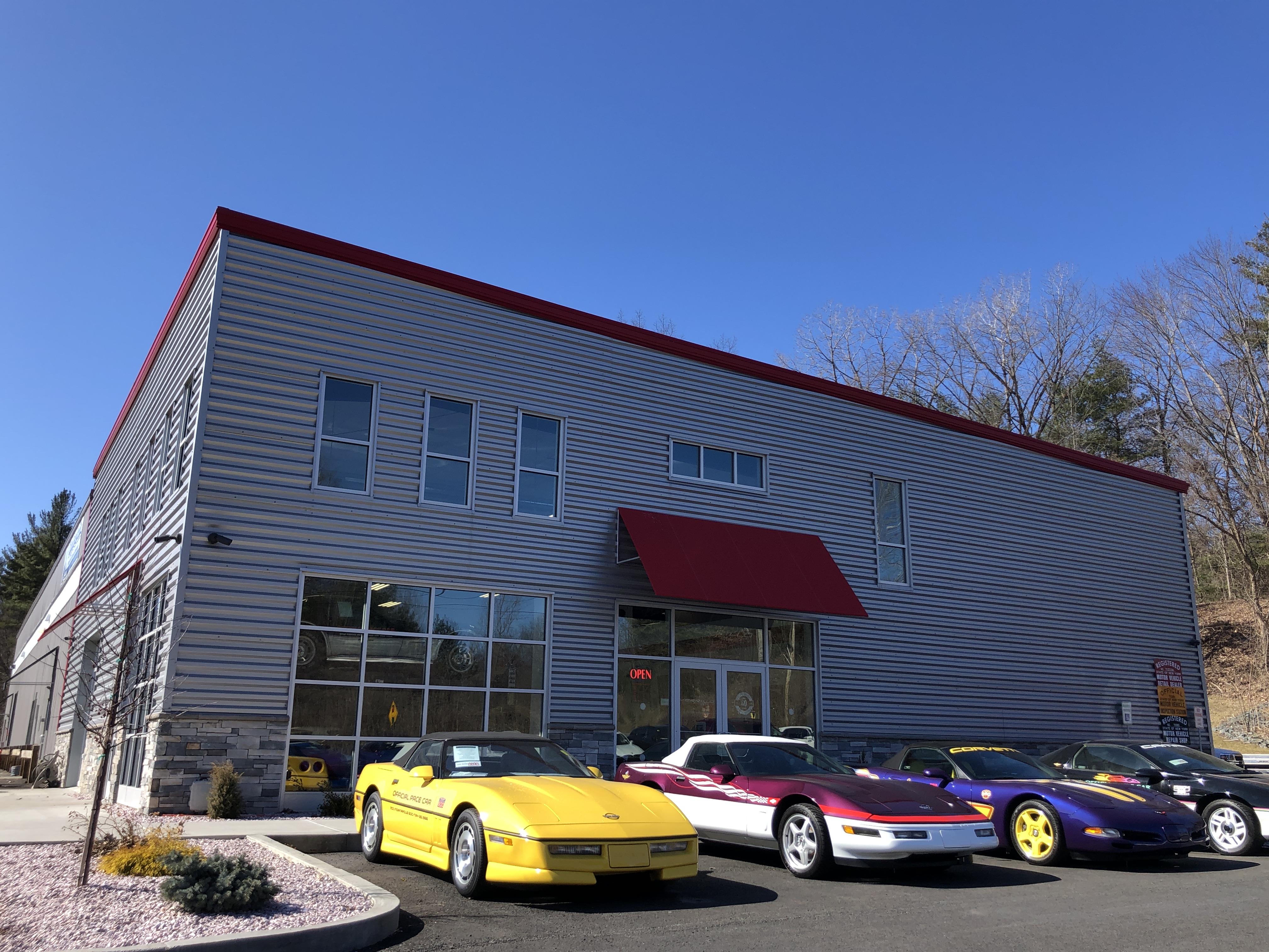 Verrillo Motor Car Company in Clifton Park, NY 12065