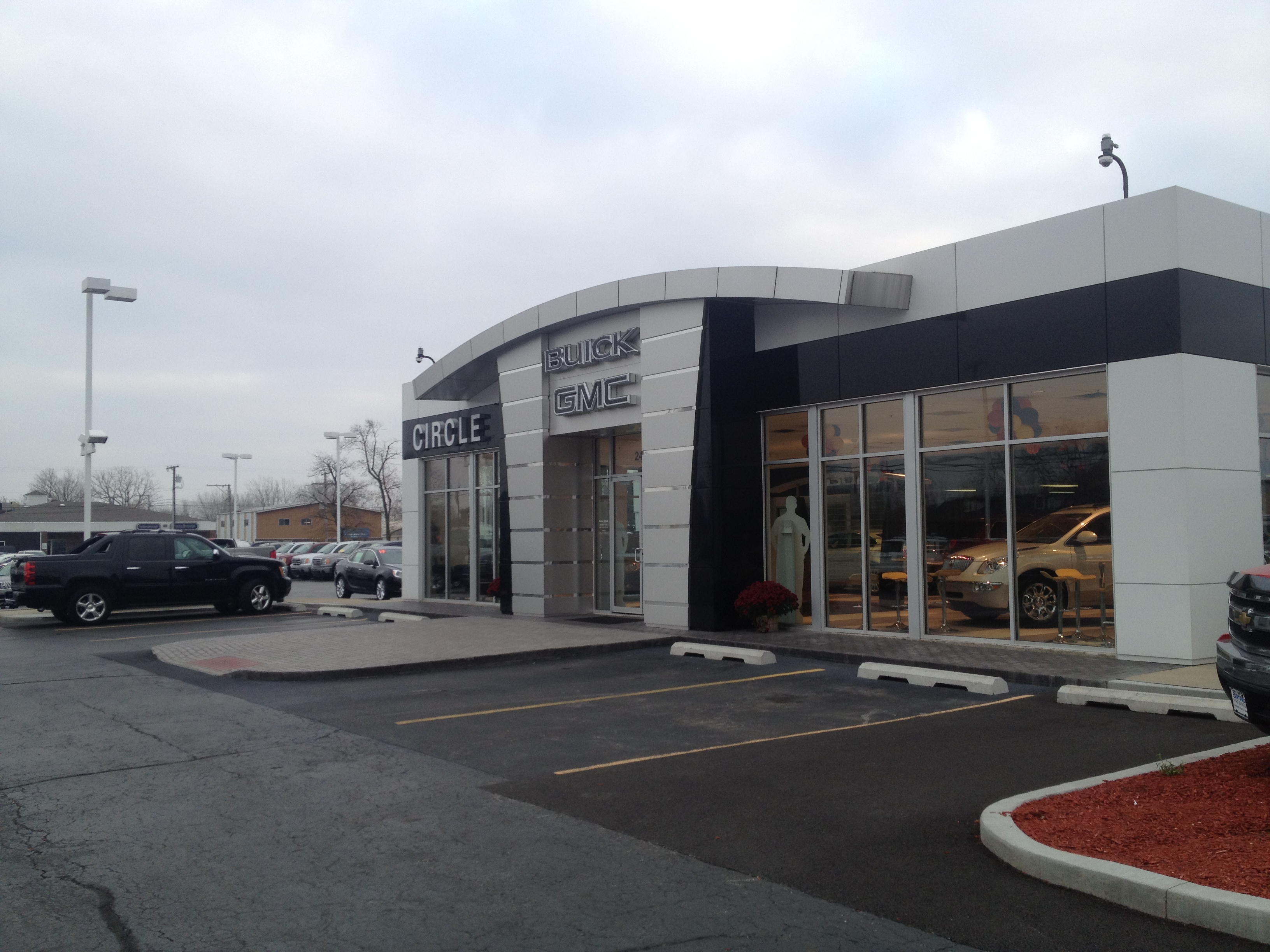 Circle Buick GMC in Highland, IN 46322