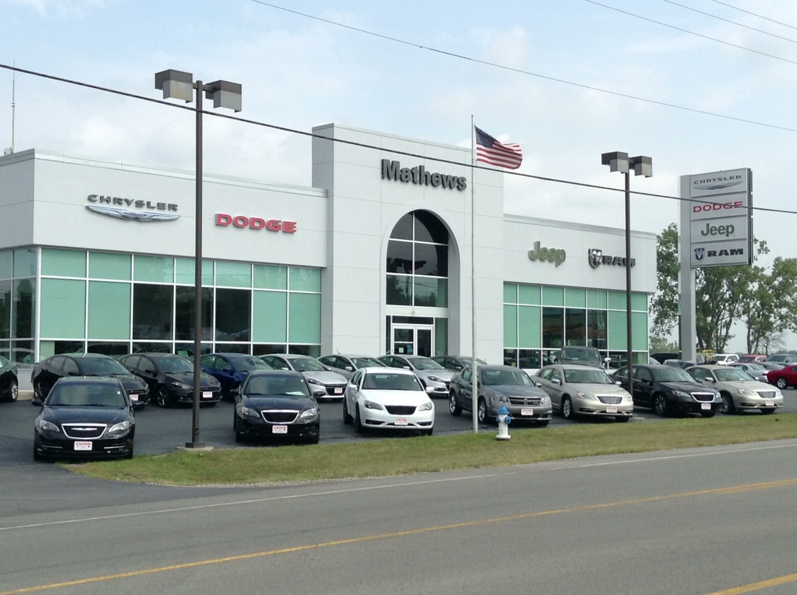 Mathews Dodge Chrysler Jeep Ram in Marion, OH 43302