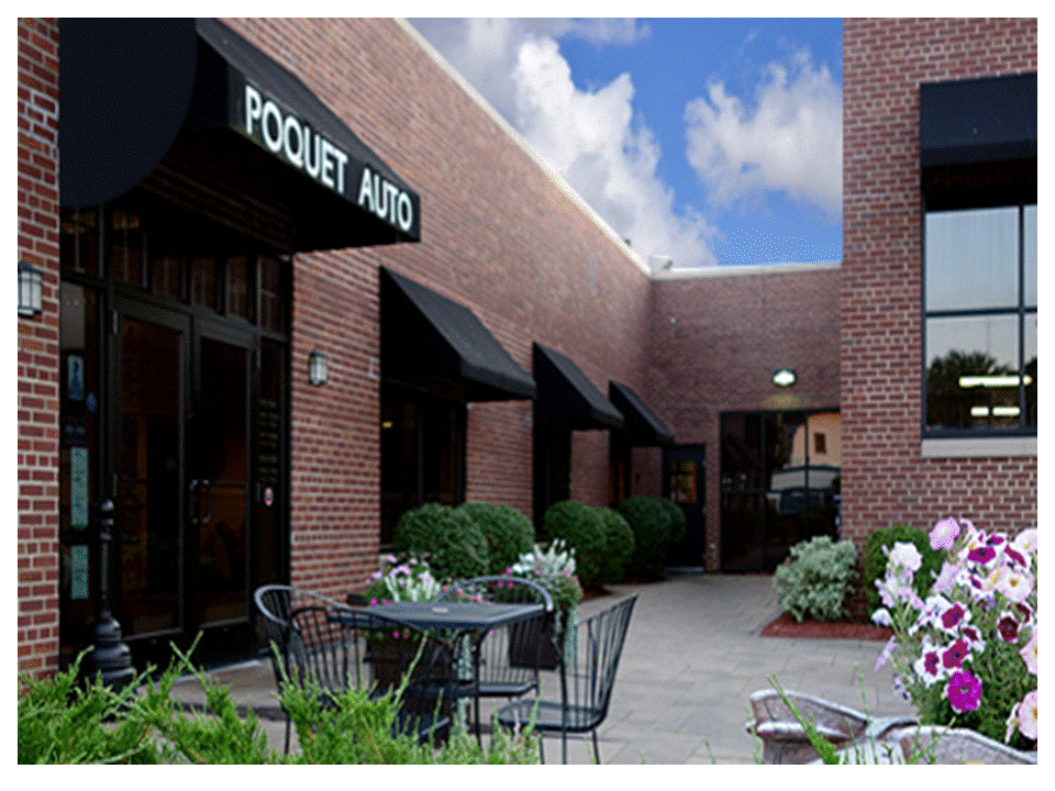 Poquet Auto Sales in Golden Valley, MN 55422