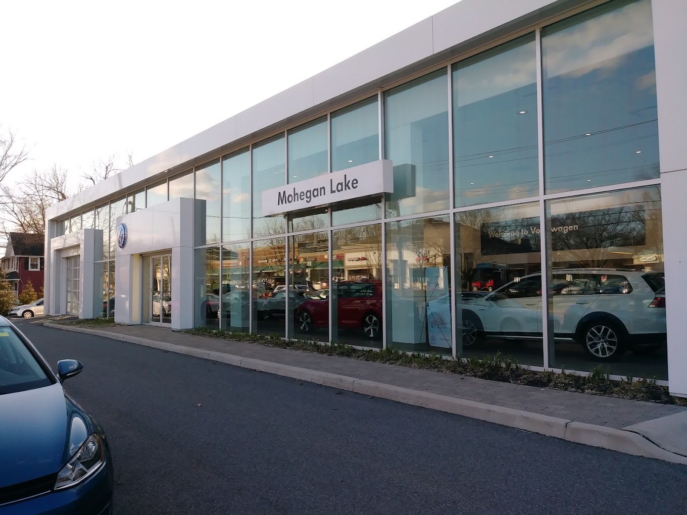 Volkswagen of Mohegan Lake in Mohegan Lake, NY 10547
