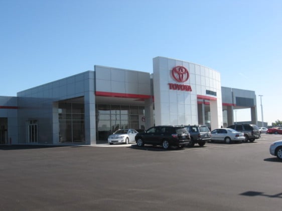 James Hodge Toyota in Muskogee, OK 74401