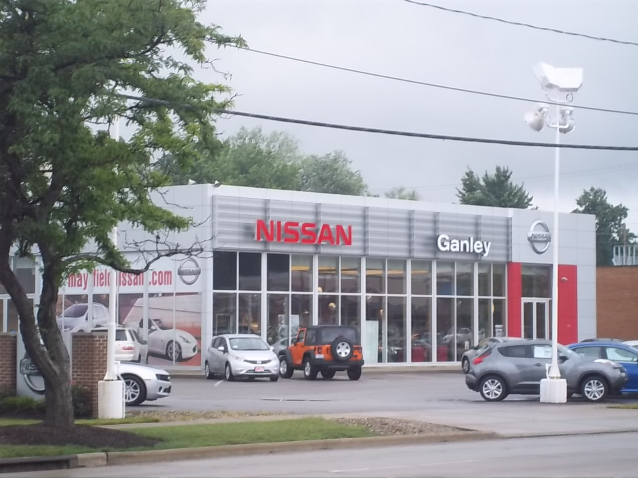 Ken Ganley Nissan Mayfield in Mayfield Heights, OH 44124