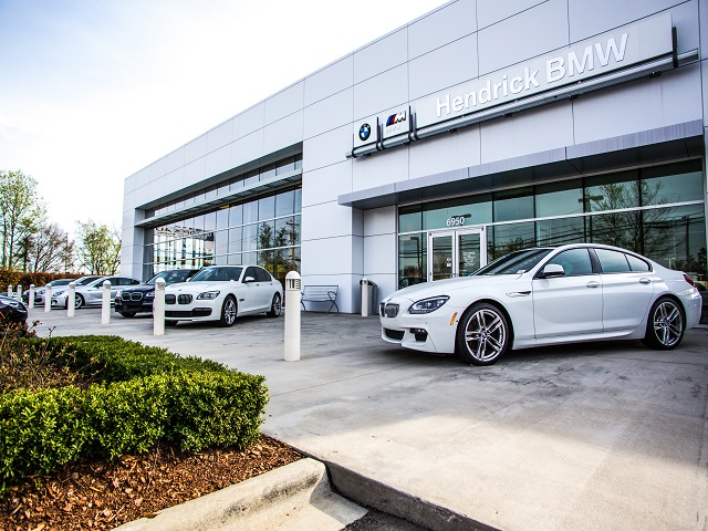 Hendrick BMW in Charlotte, NC 28227