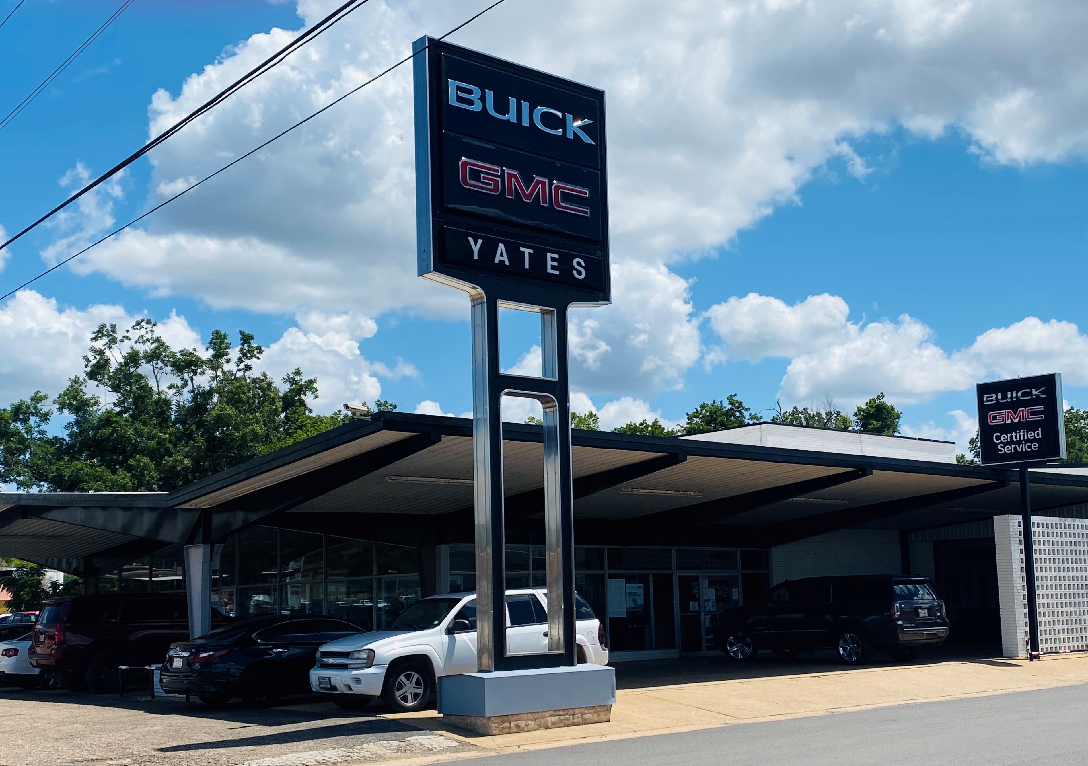 Yates GMC in Henderson, TX 75654