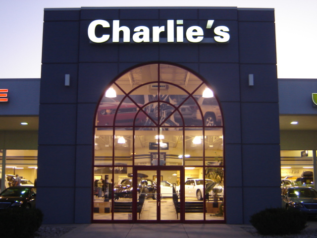 Charlie's Dodge Chrysler Jeep in Maumee, OH 43537