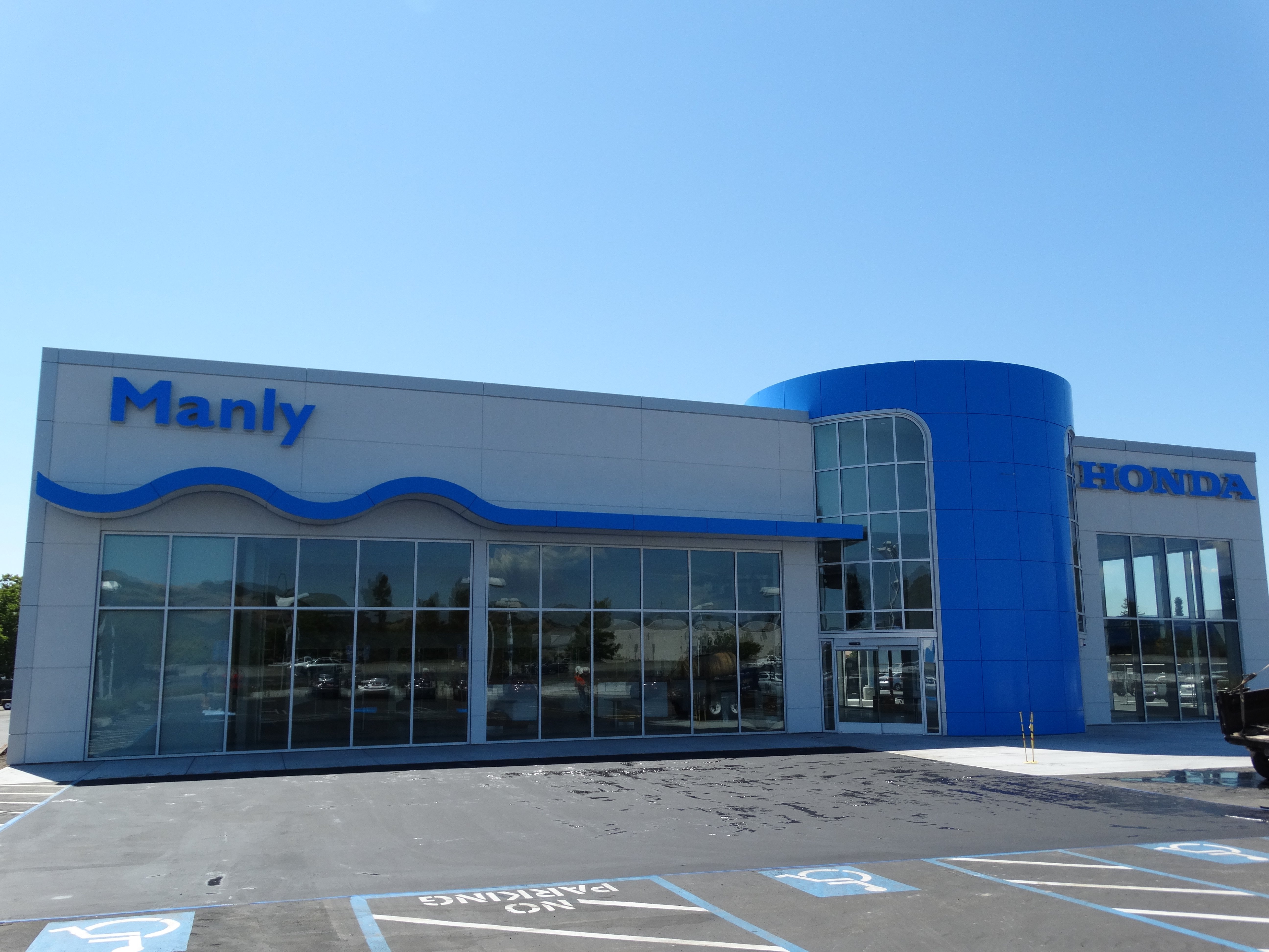 Manly Honda in Santa Rosa, CA 95407