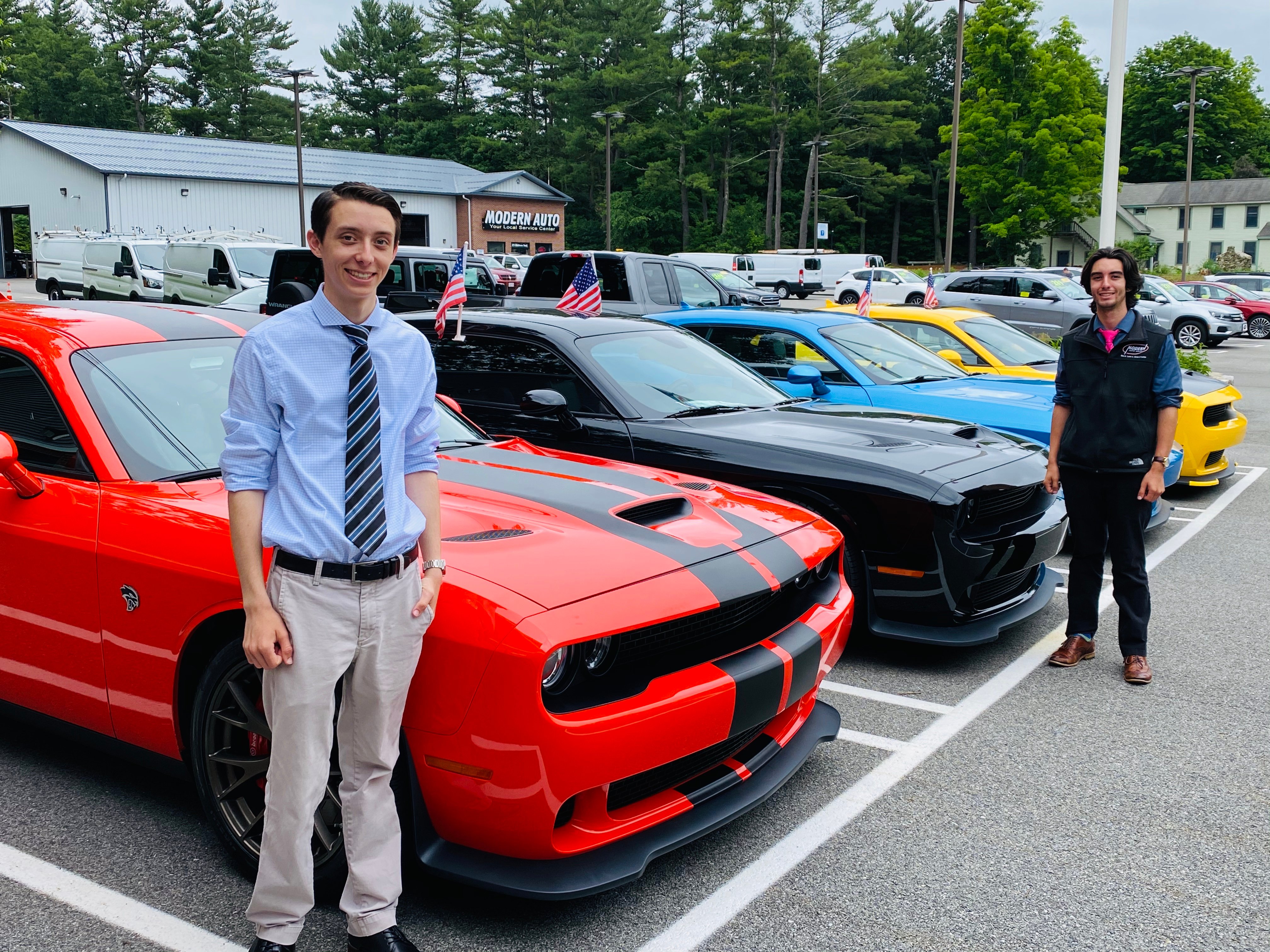Modern Auto Sales in Tyngsboro, MA 01879