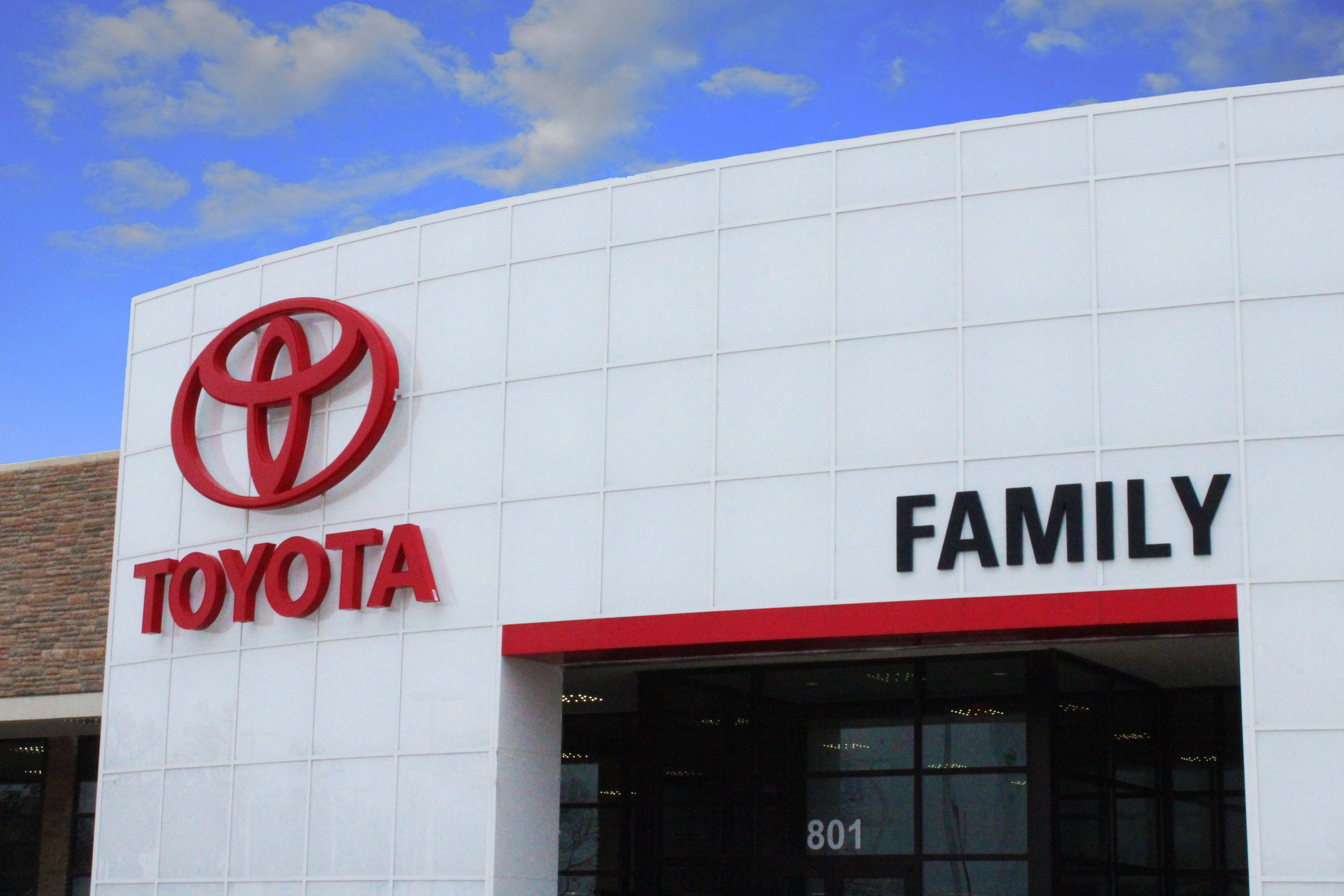 Family Toyota of Burleson in Burleson, TX 76028