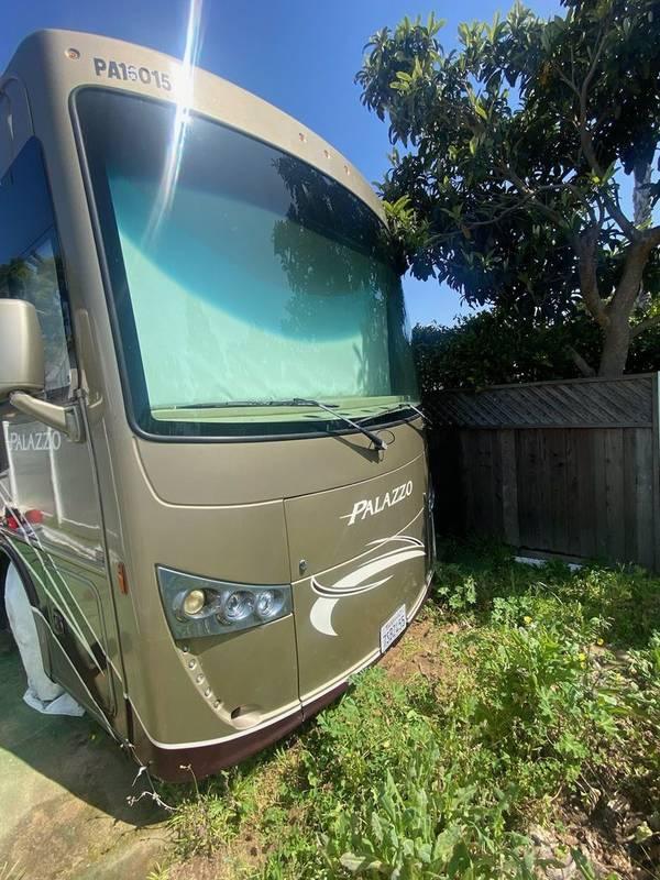 2016 Thor Motor Coach Palazzo 33.3 34ft for Sale