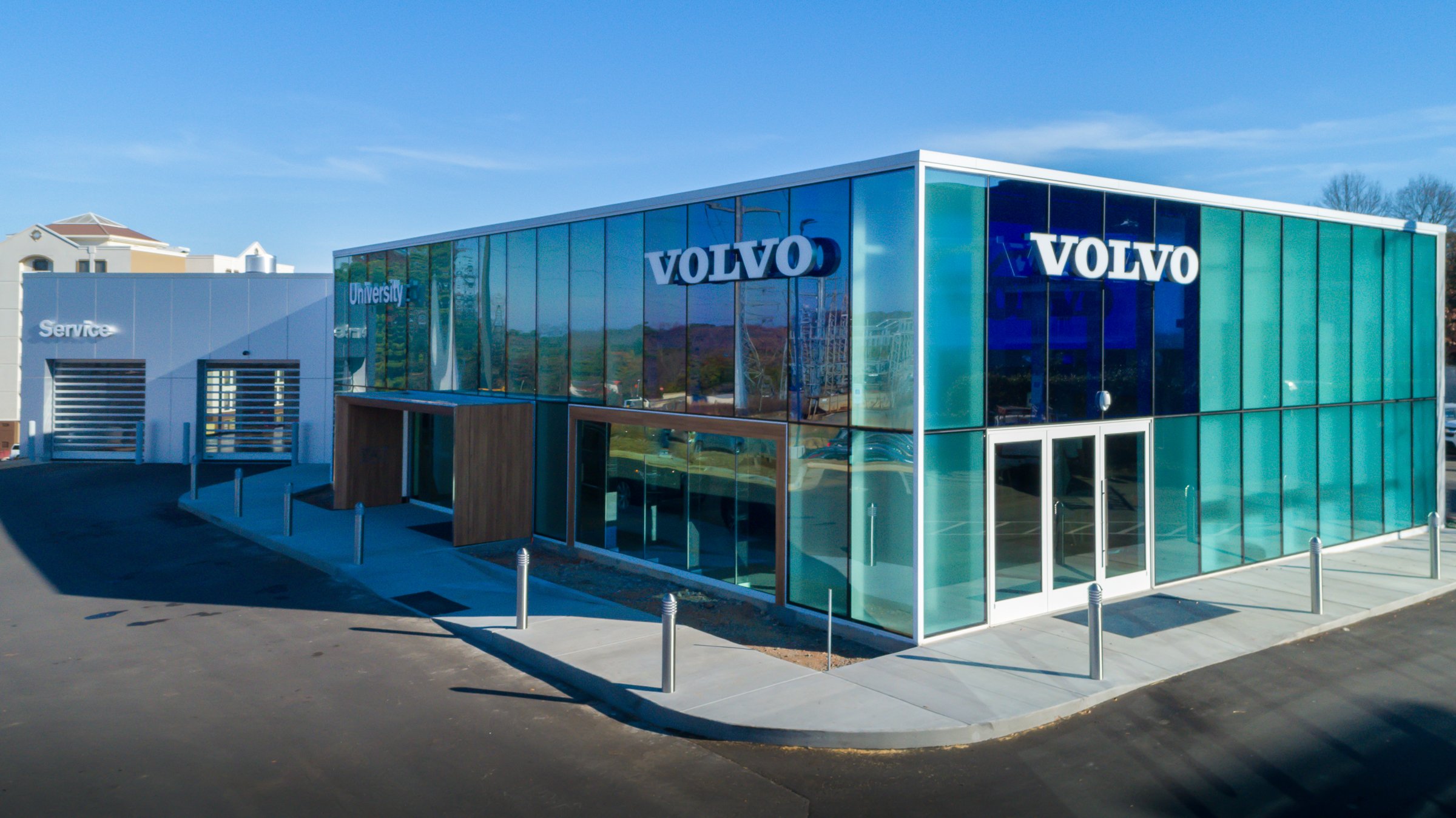 University Volvo in Charlotte, NC 28262