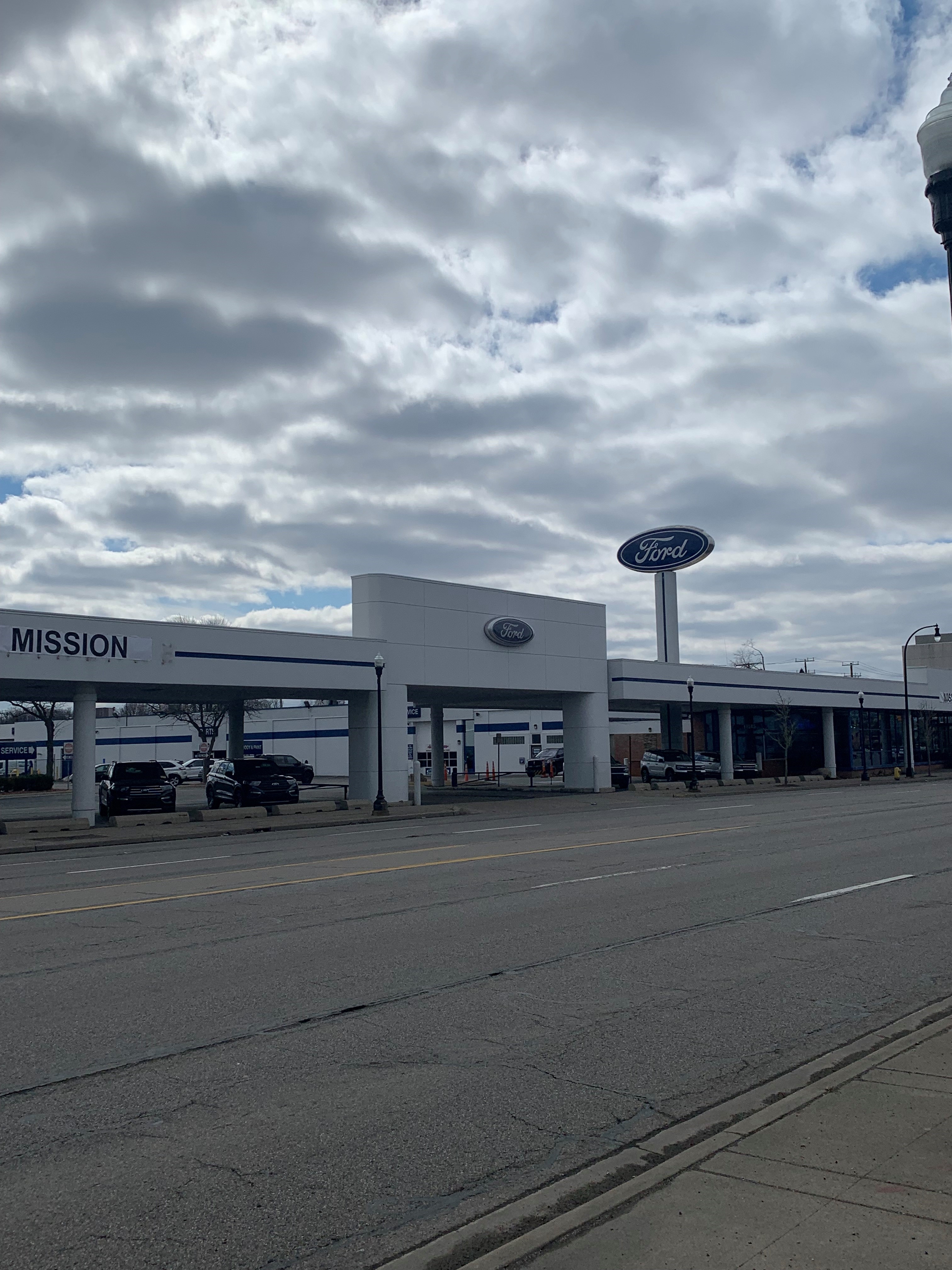 Mission Ford of Dearborn in Dearborn, MI 48126
