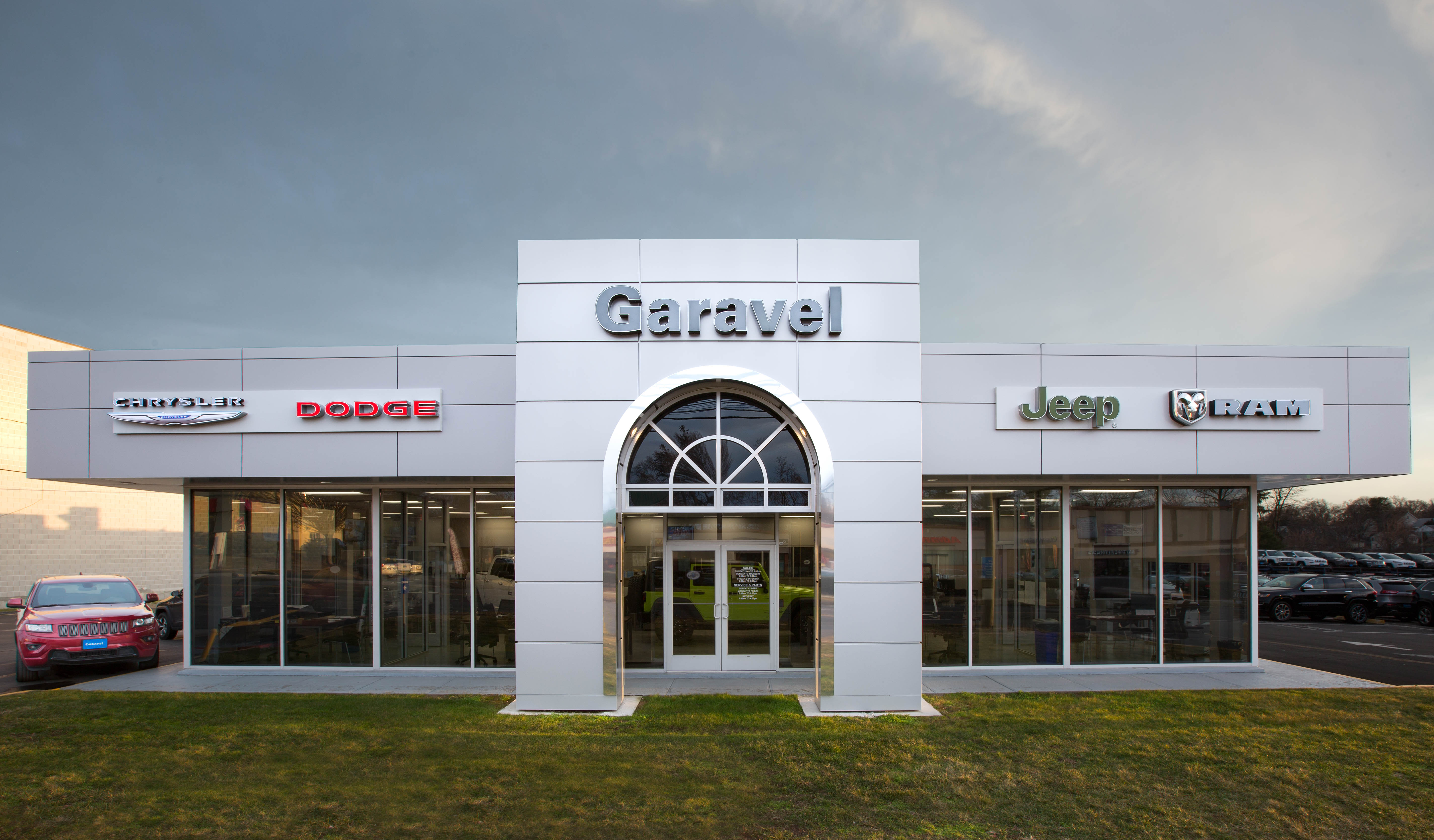 Garavel Chrysler Jeep Dodge RAM in Norwalk, CT 06851