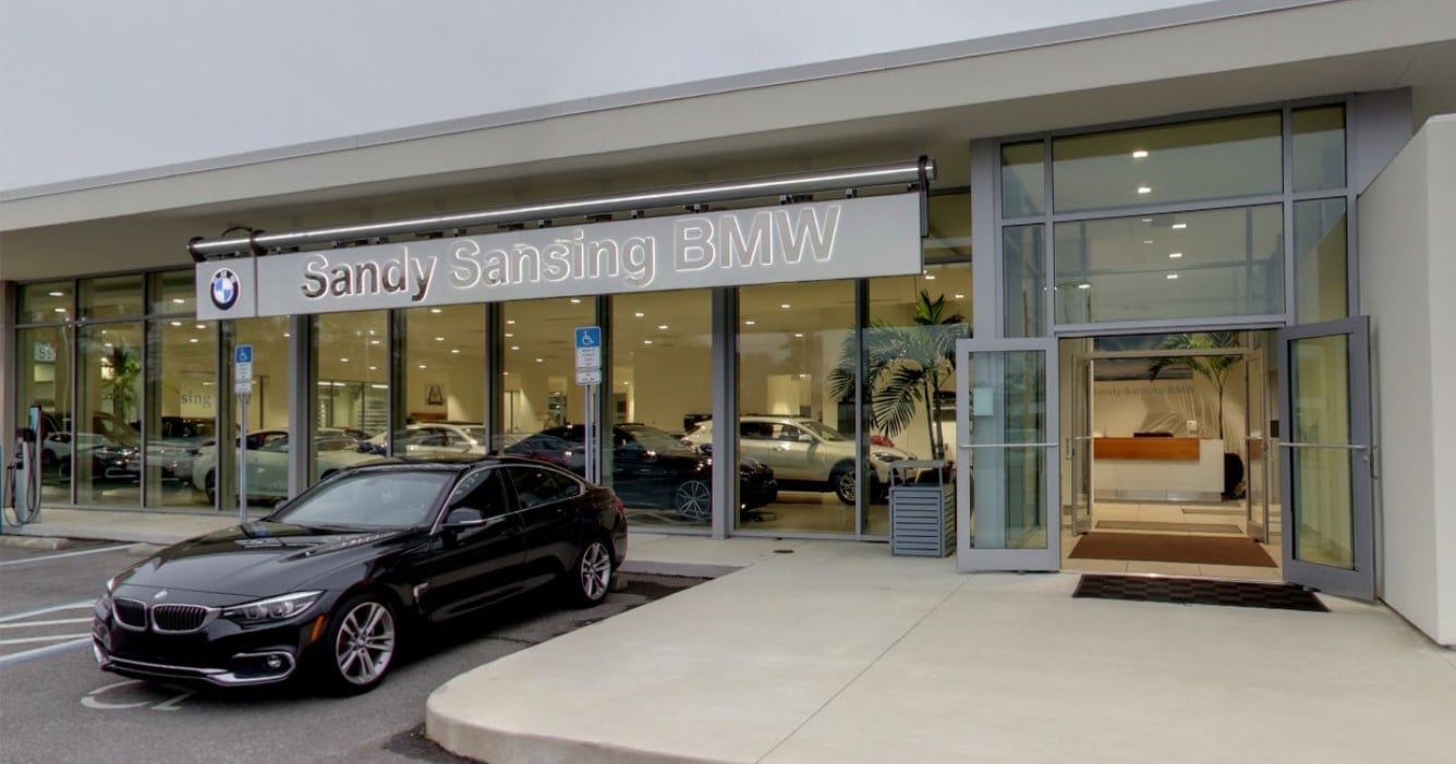 Sandy Sansing BMW in Pensacola, FL 32505